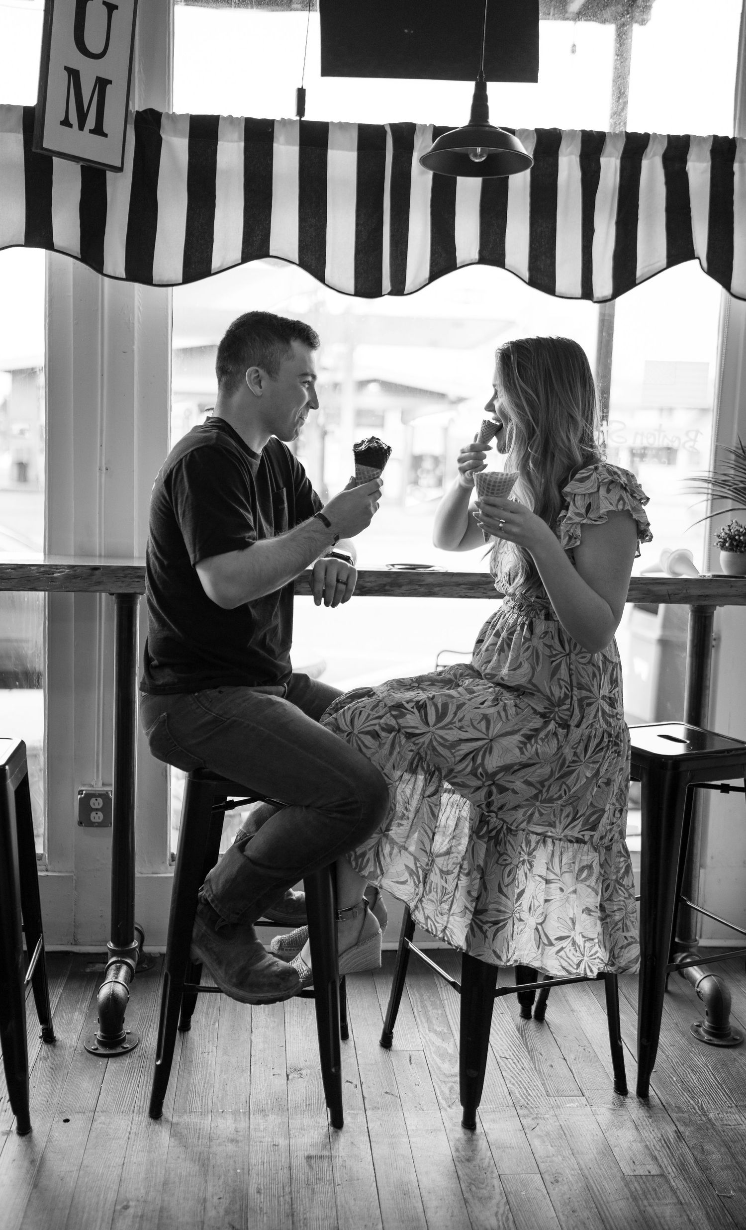 Black and white couple photoshoot