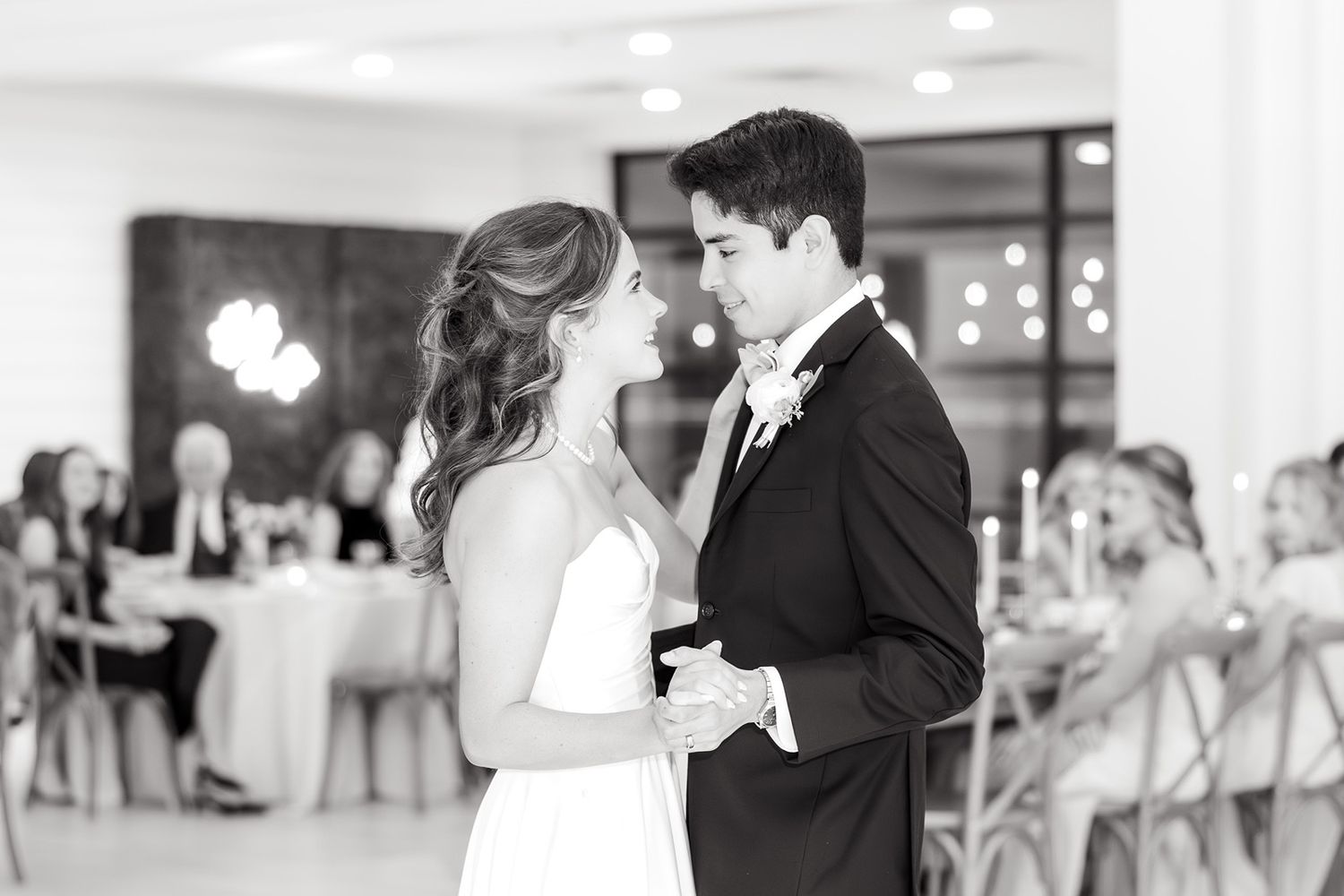 bride and groom first dance the gardenia venue