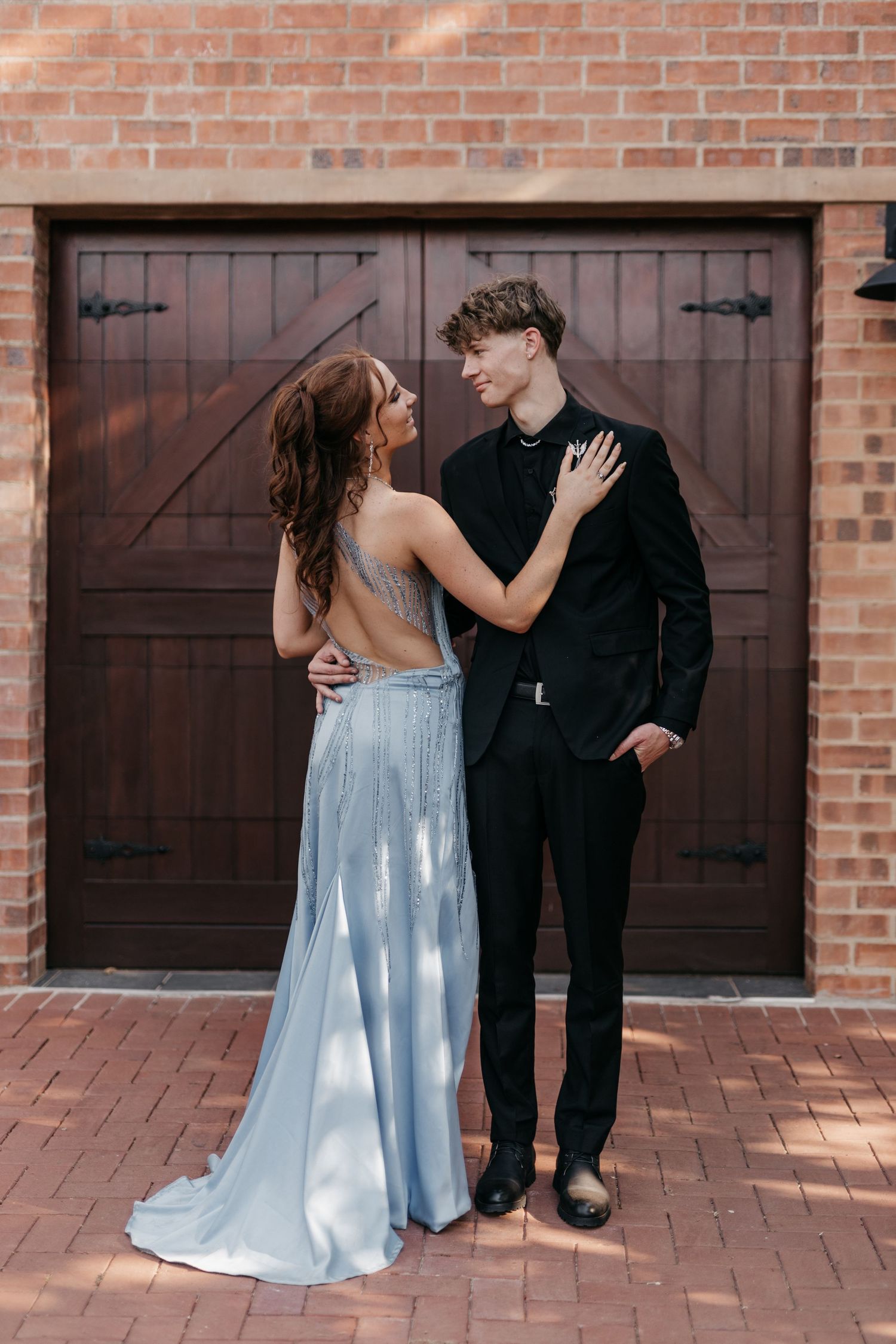 We are Tristan & Lelani, a Husband and wife, Photo and video team.
Creating cinematic, emotive art that whispers of eternity in the fleeting
