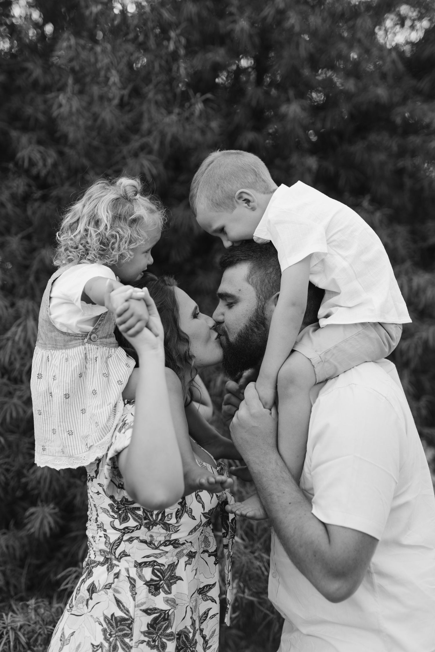 We are Tristan & Lelani, a Husband and wife, Photo and video team.
Creating cinematic, emotive art that whispers of eternity in the fleeting