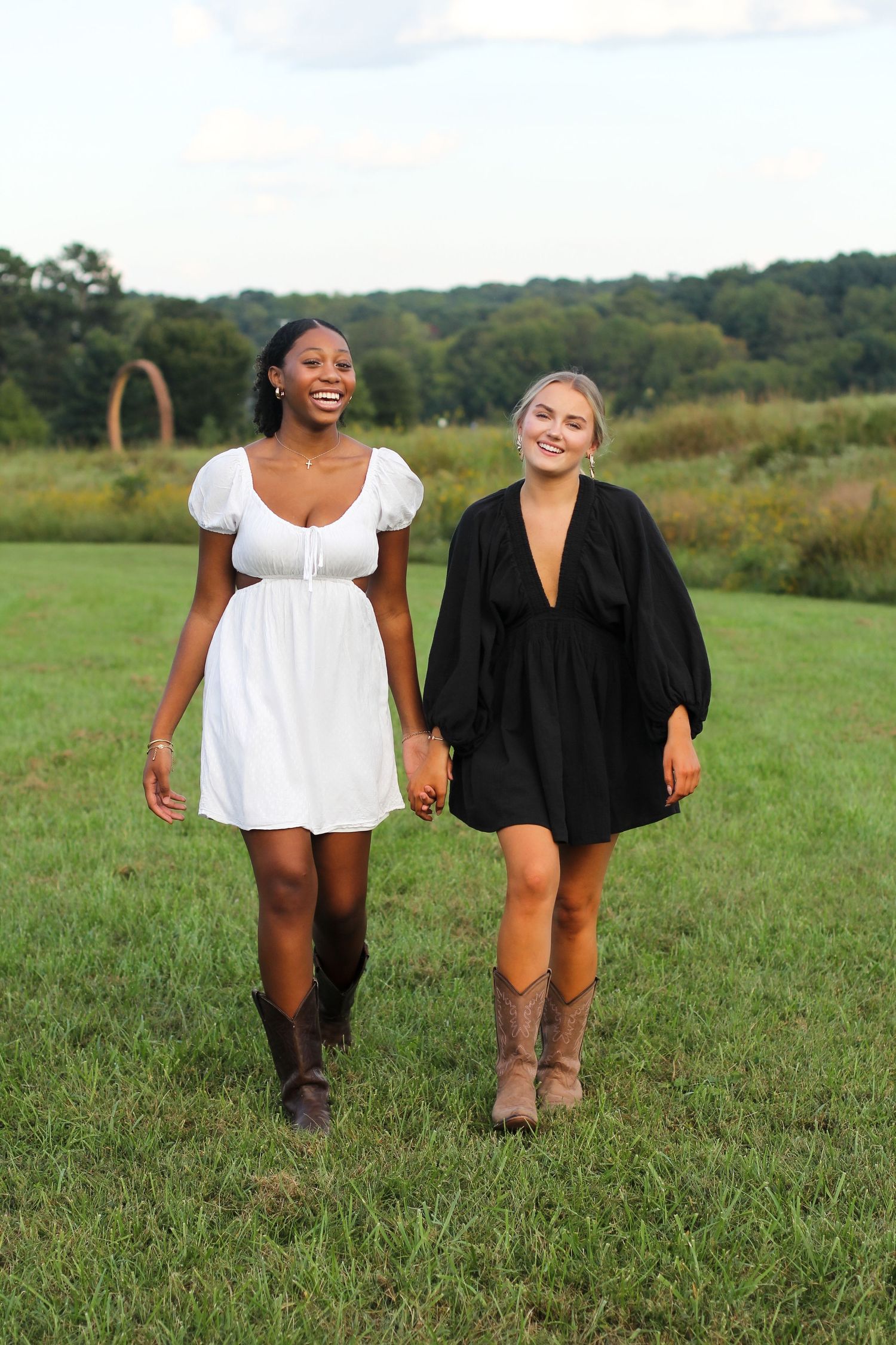High School Senior Best Friends Portraits in Raleigh, NC