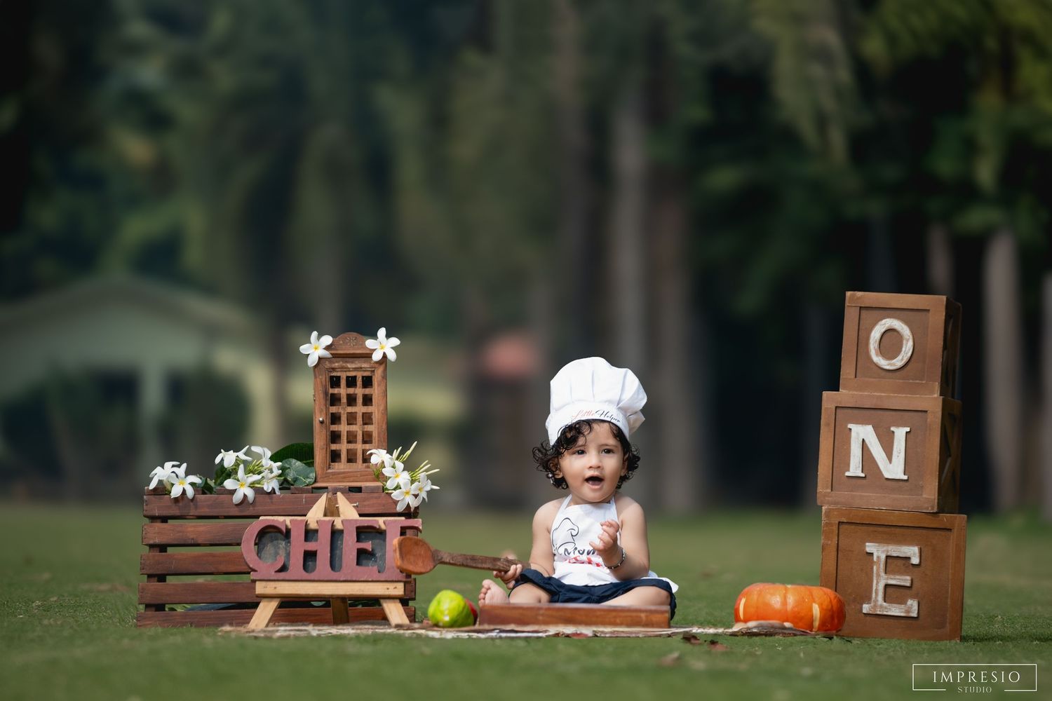 Birthday photographer near me for fun and candid moments – Impresio Studio