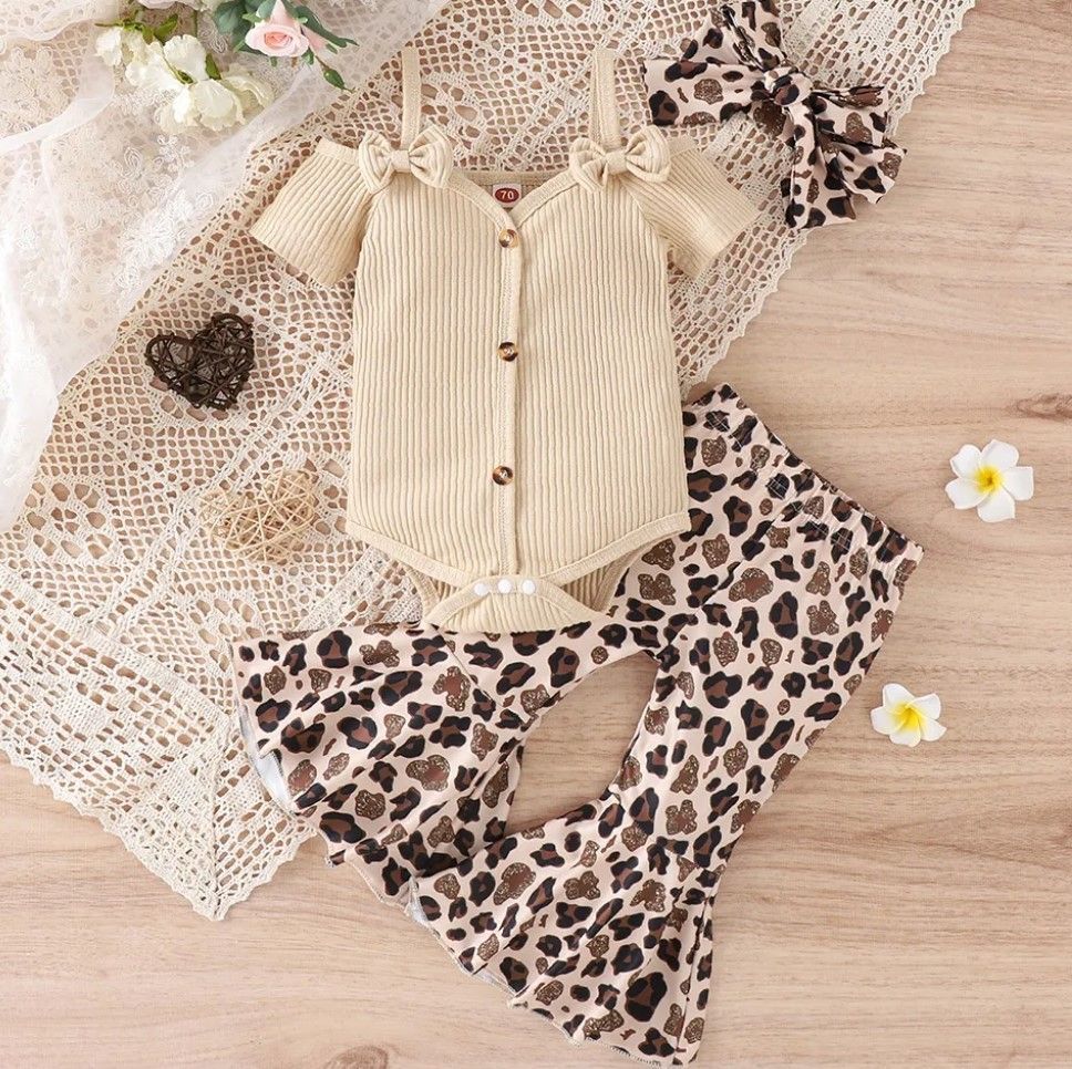 Professional party wear for kids shoot – Impresio Studio