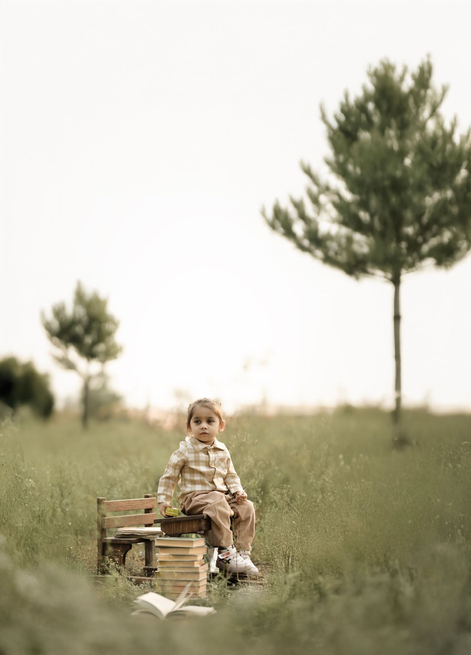 Creative pre birthday photoshoot setup – Impresio Studio