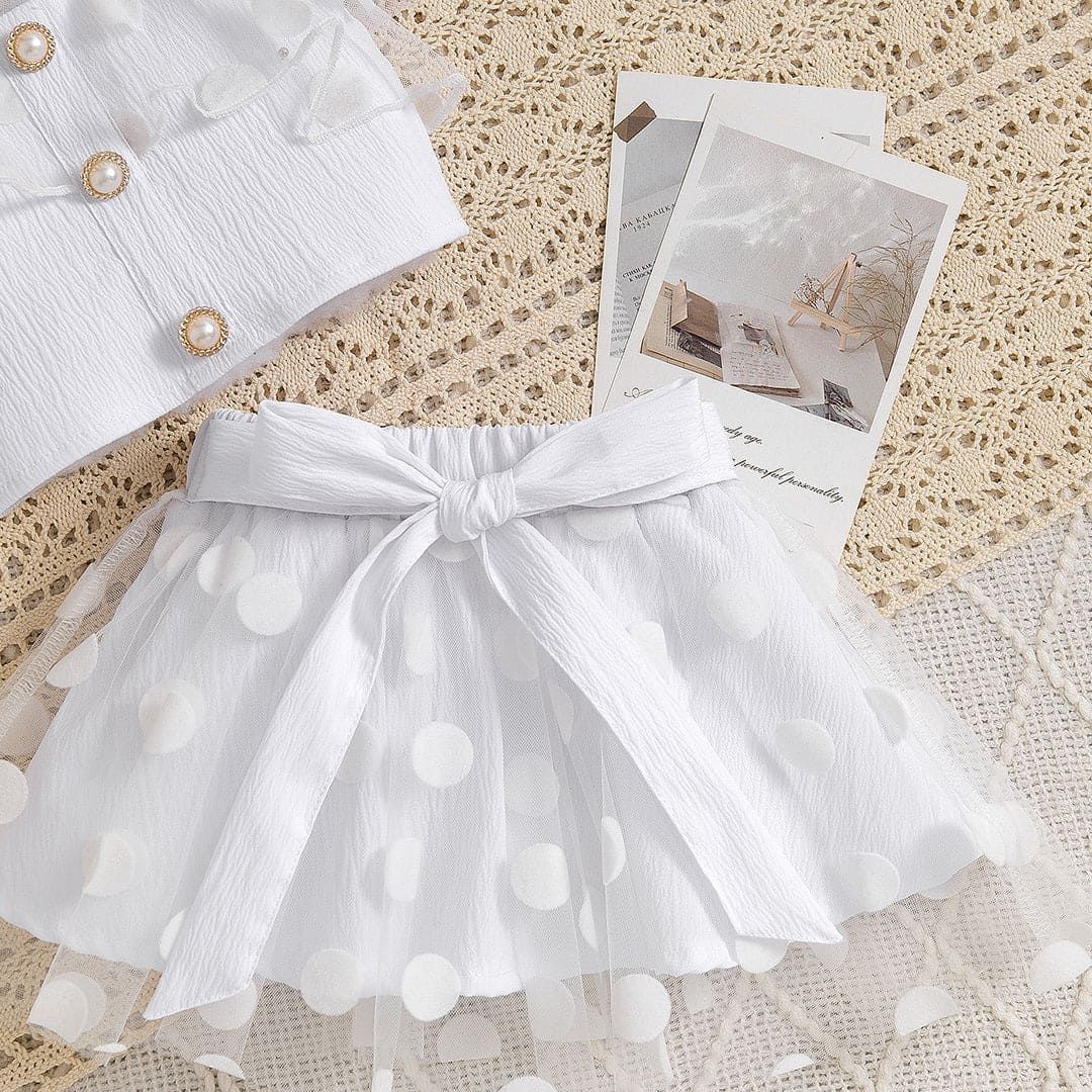 Trendy children’s outfit for photoshoot – Impresio Studio