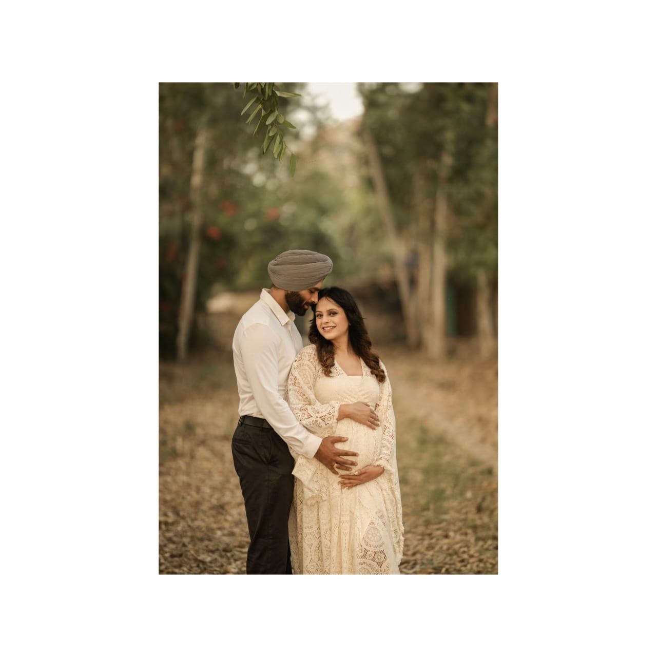 Baby shower photoshoot with mother-to-be portraits – Impresio Studio