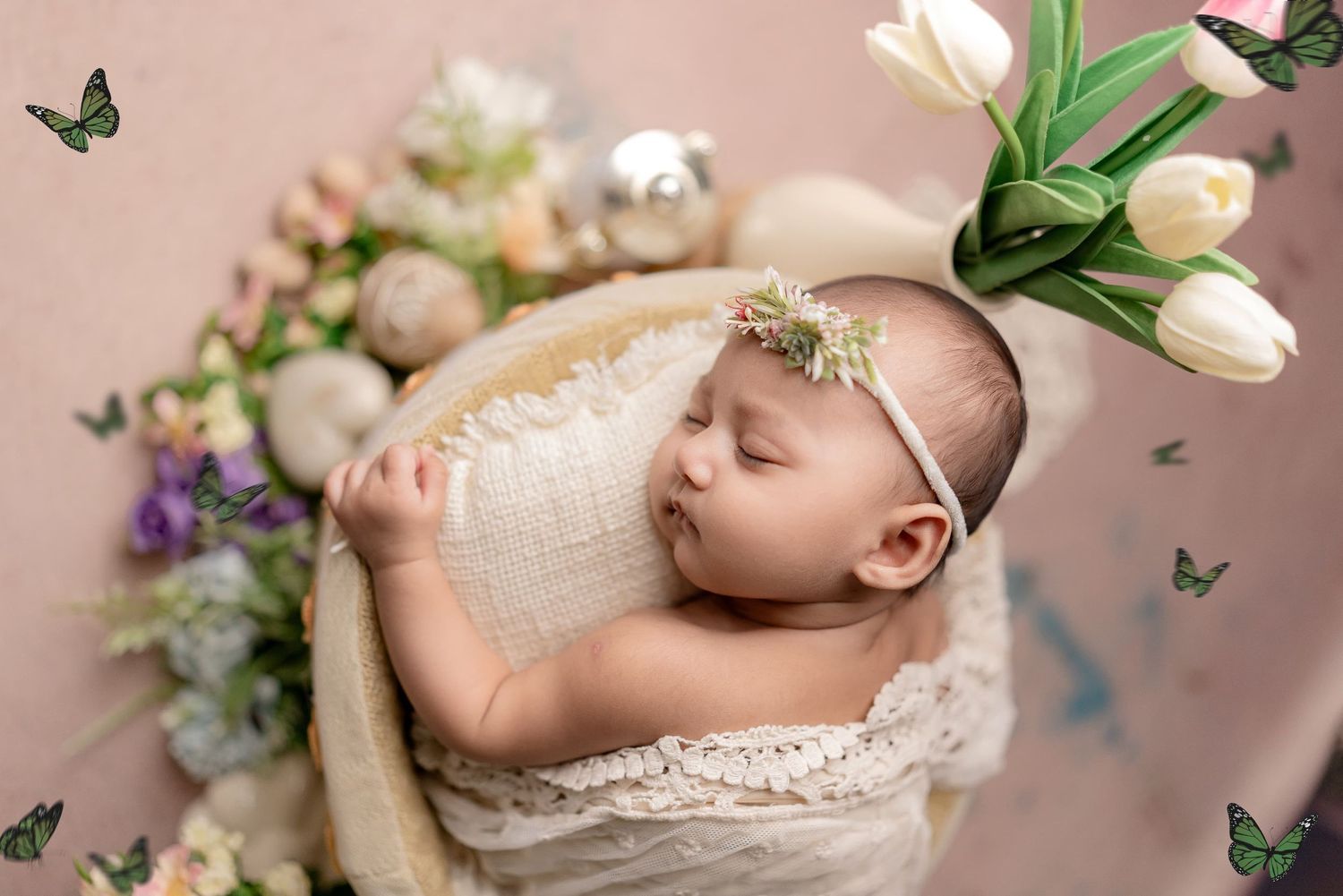 Soft light new born baby shoot near me – Impresio Studio styling