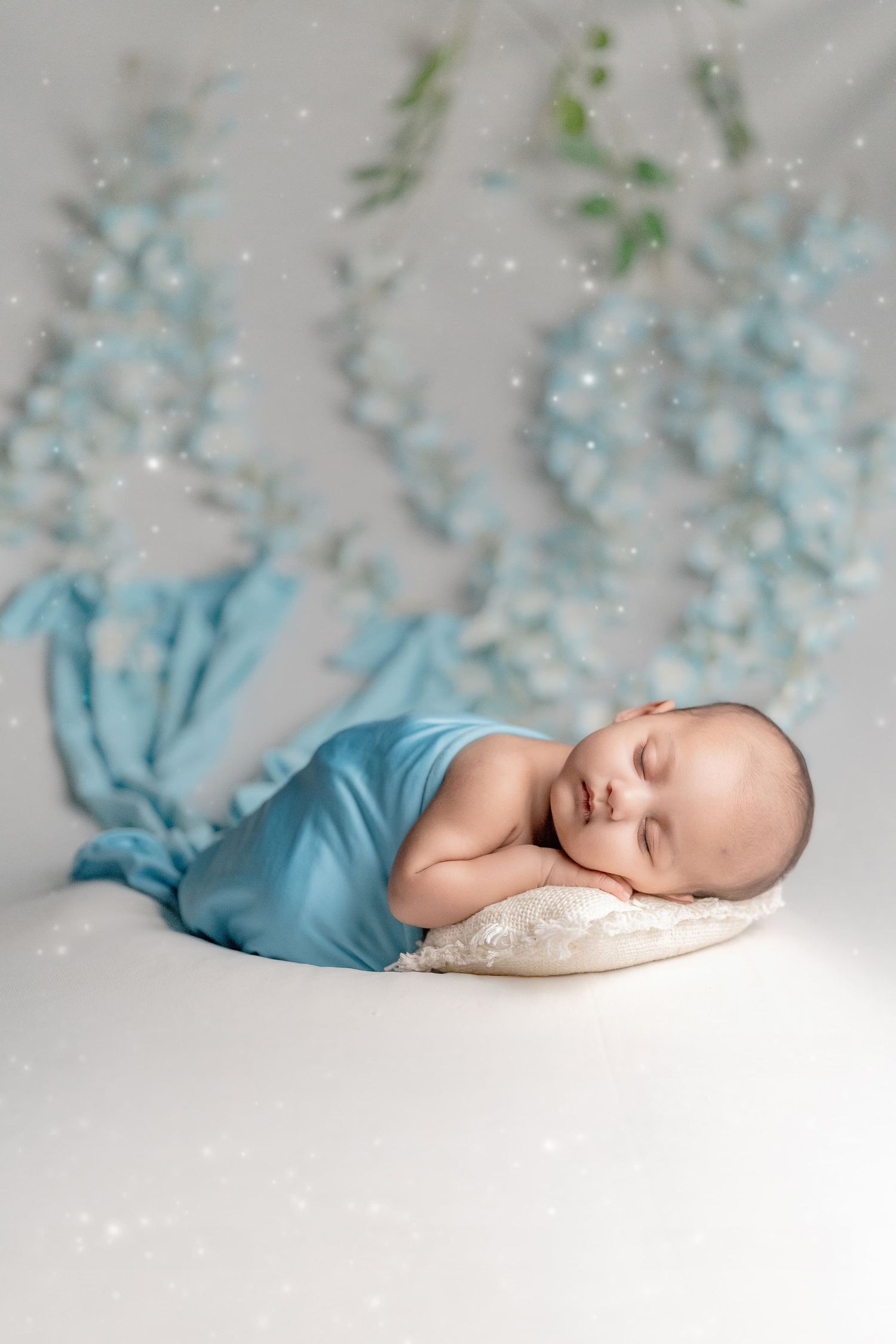 New born baby photoshoot in neutral tones – Impresio Studio