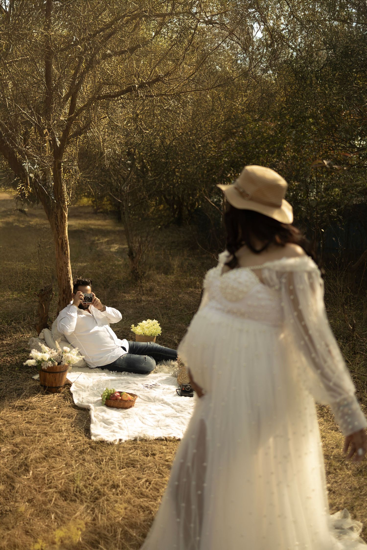Couple maternity shoot – Impresio Studio