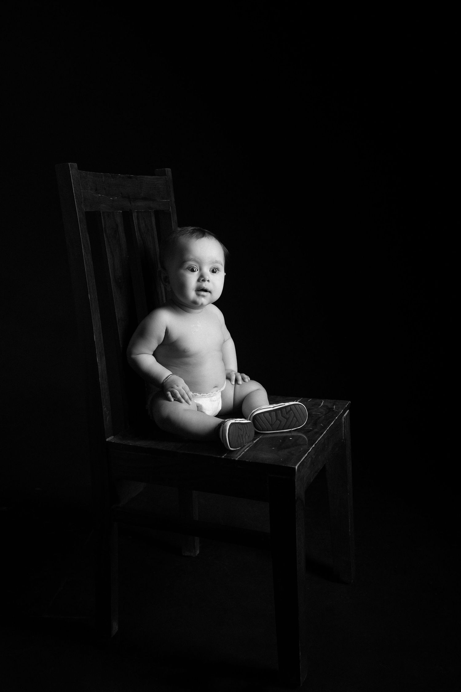 Best birthday photographer near me for creative baby shoots – Impresio Studio