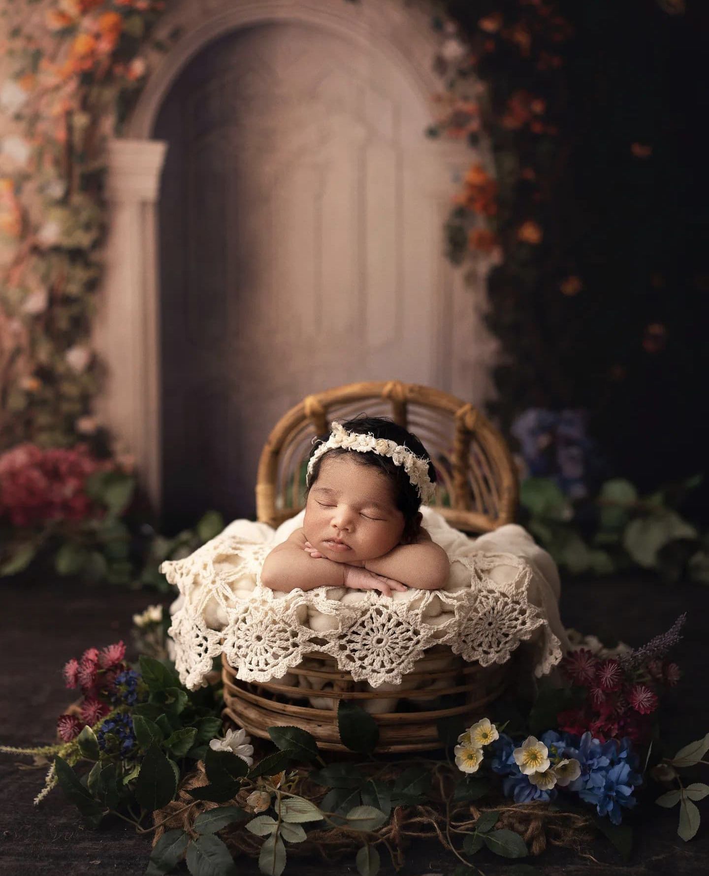 Creative newborn baby shoot – Impresio Studio expert styling