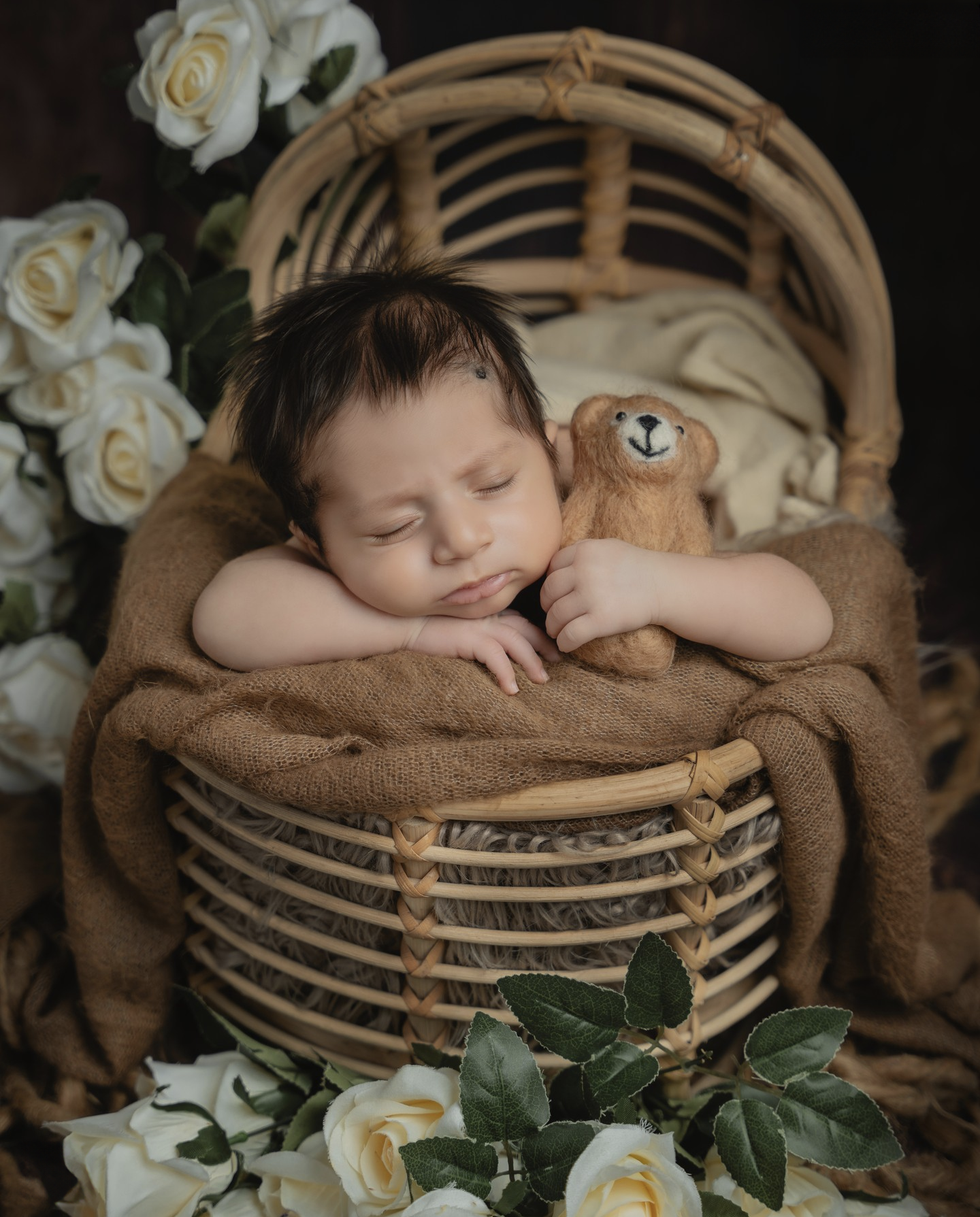 Indoor newborn baby shoot with pastel backdrops – Impresio Studio