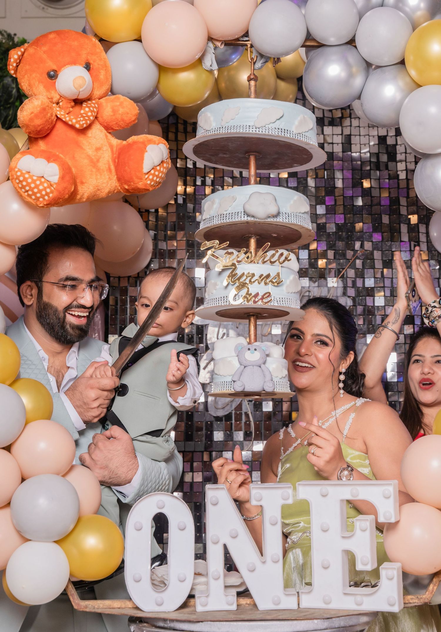 Birthday photoshoot with luxury banquet hall setup – Impresio Studio