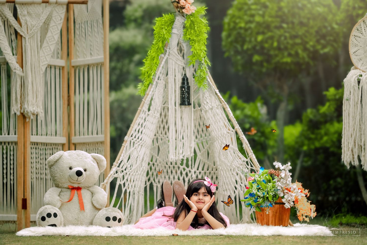 Birthday photographer near me specializing in baby shoots – Impresio Studio