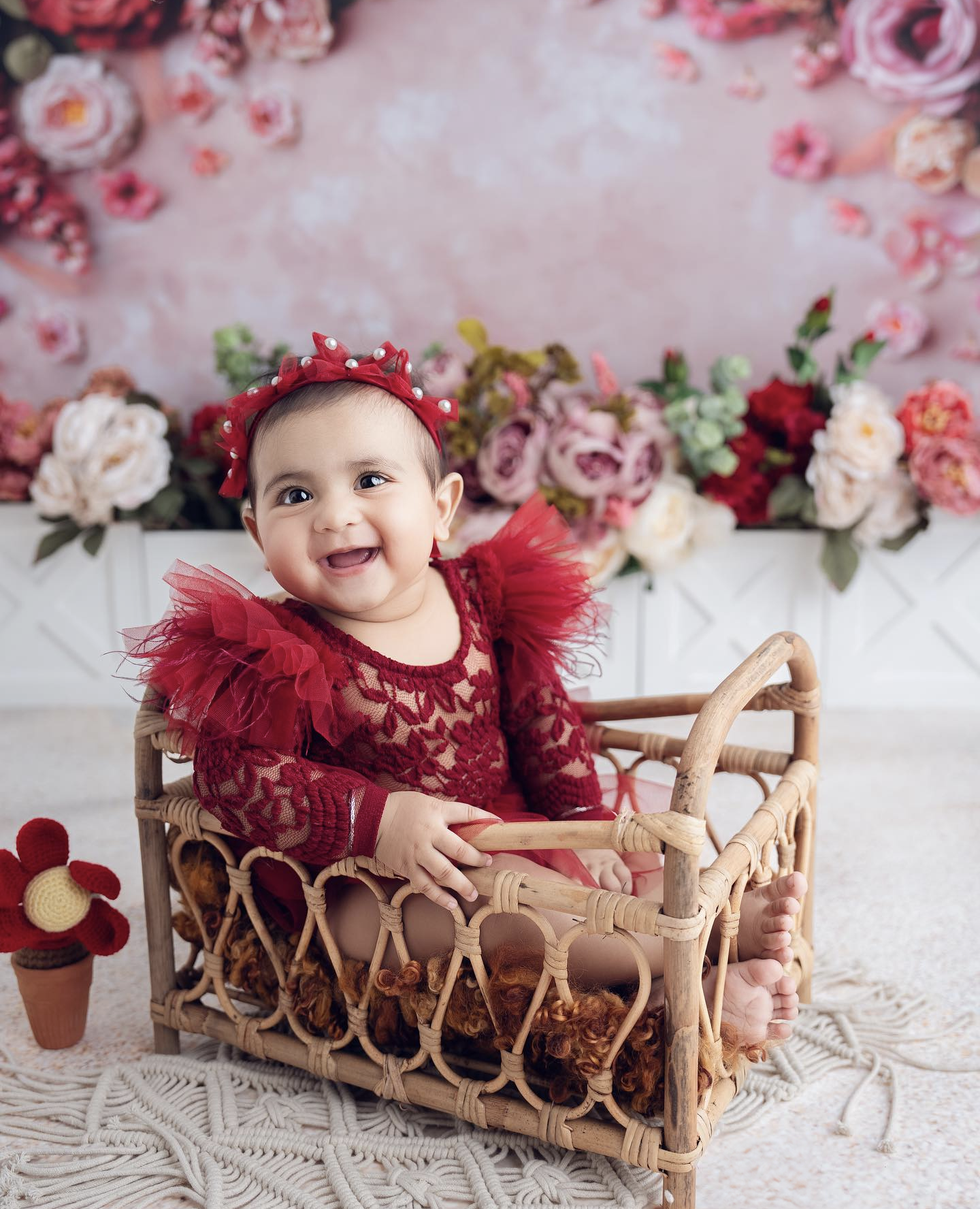 Themed new born baby photoshoot – floral basket concept by Impresio Studio