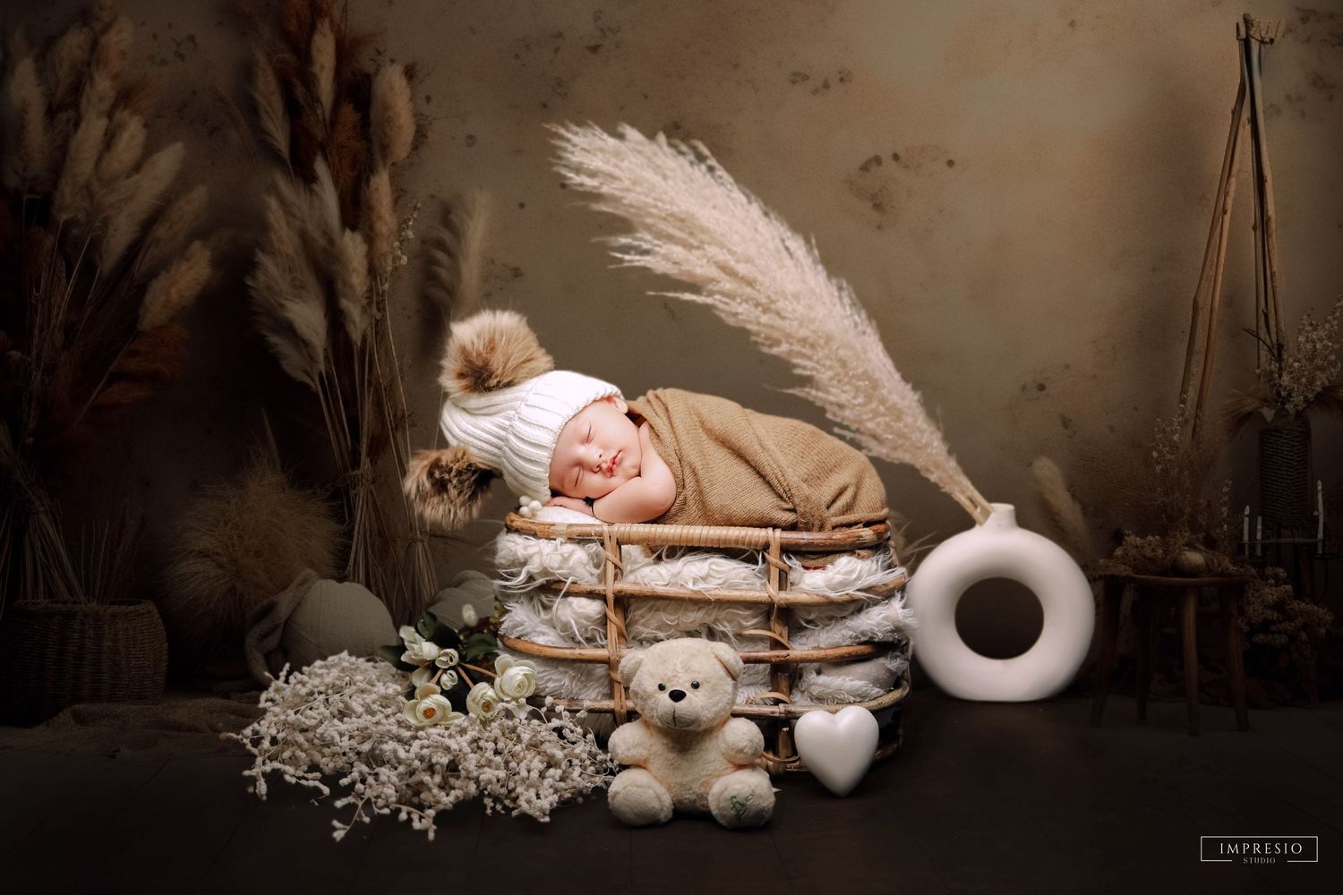 New born baby shoot near me – wrapped pose setup by Impresio Studio
