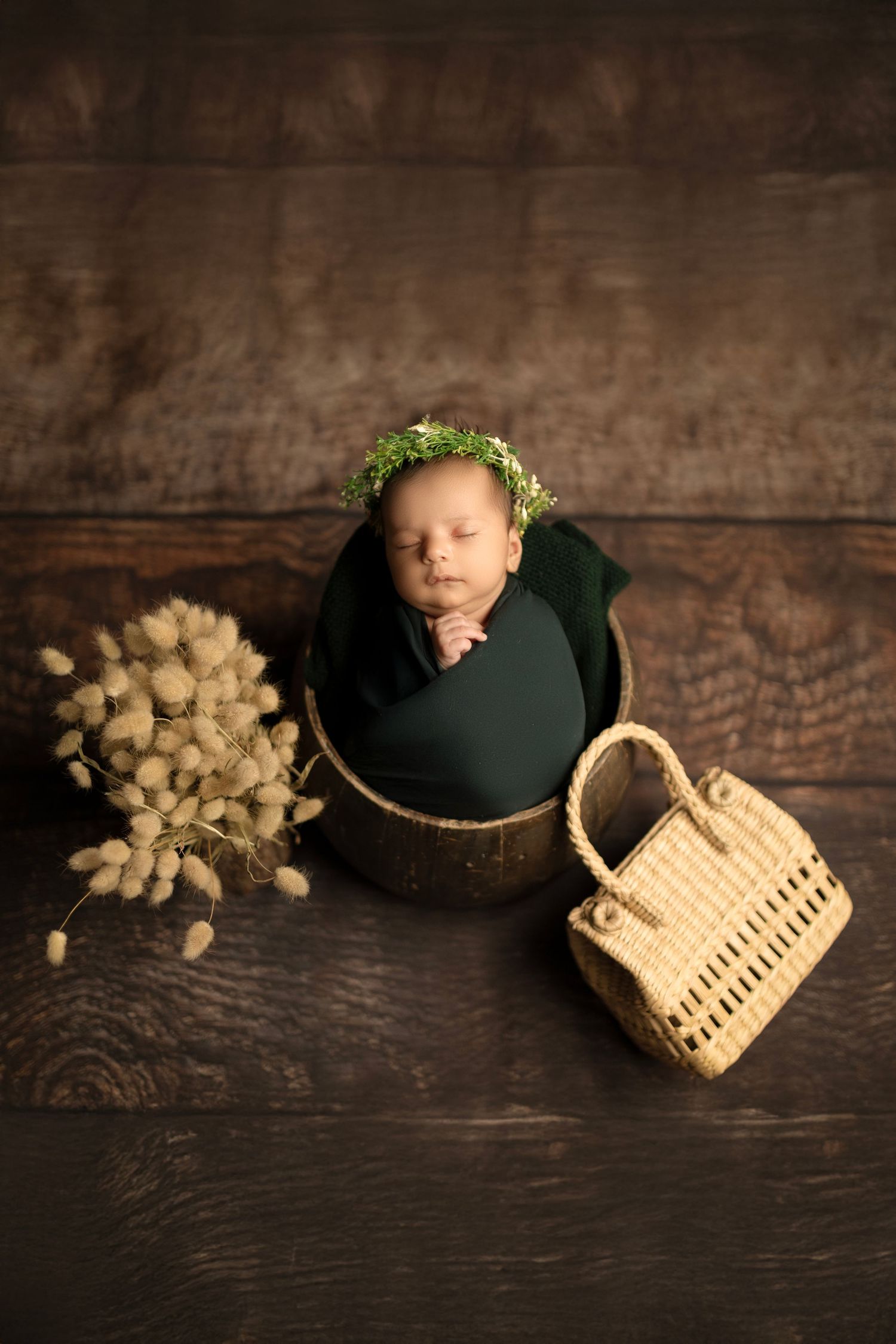 Soft light new born baby shoot near me – Impresio Studio styling