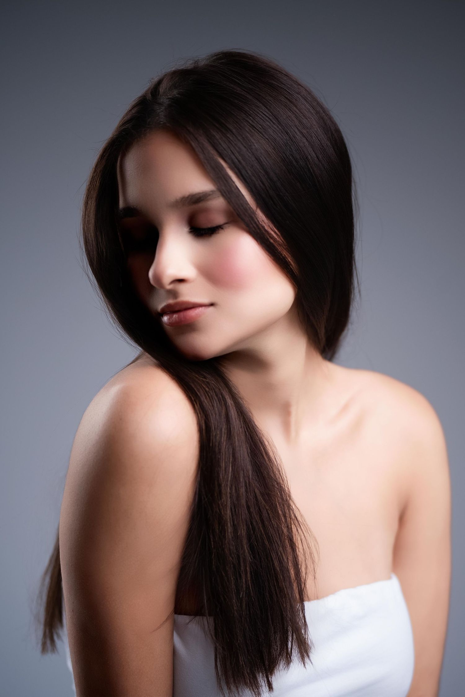 Model portfolio sessions—striking poses, pro lighting, and editorial-style shots to stand out.