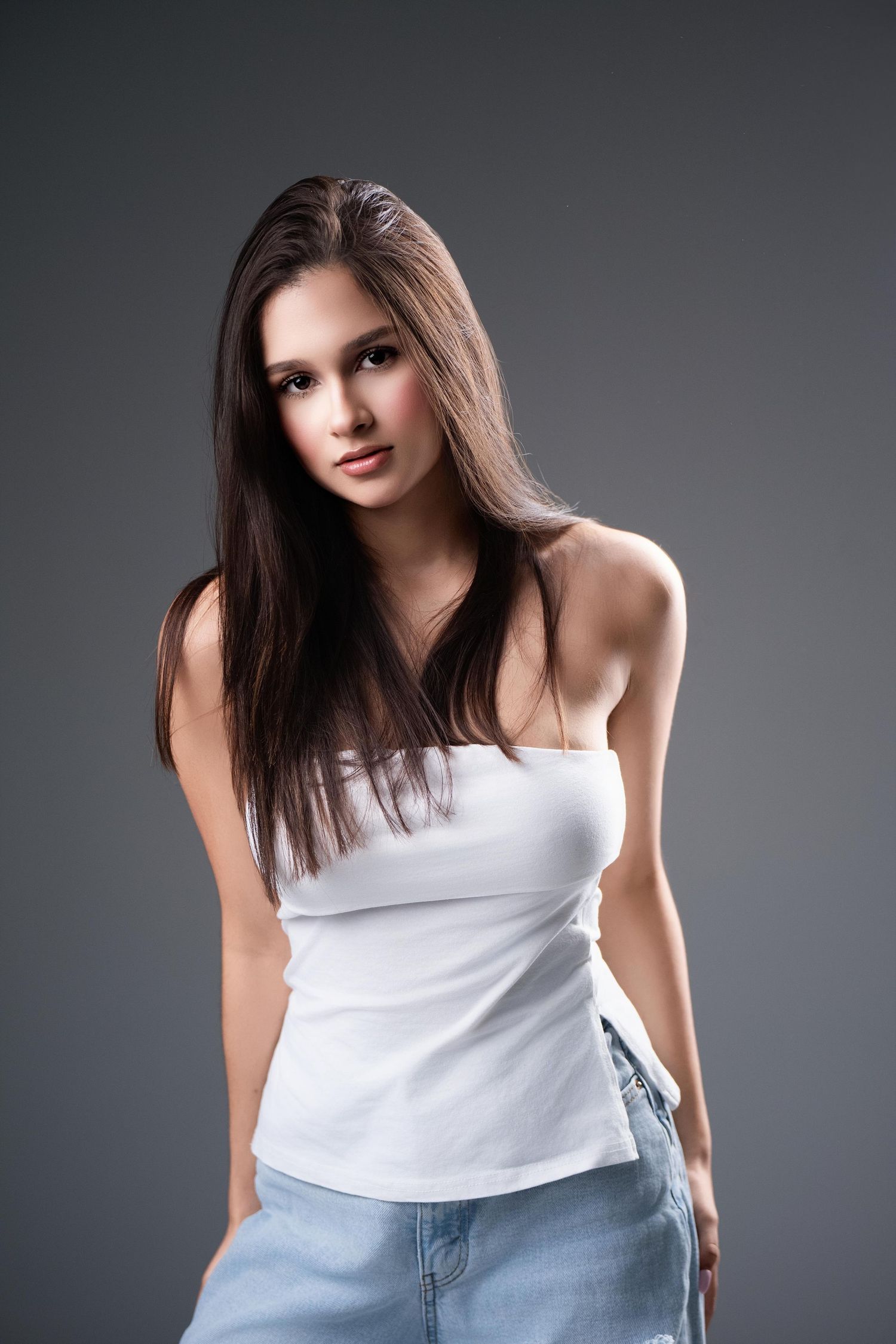 Model portfolio sessions—striking poses, pro lighting, and editorial-style shots to stand out.