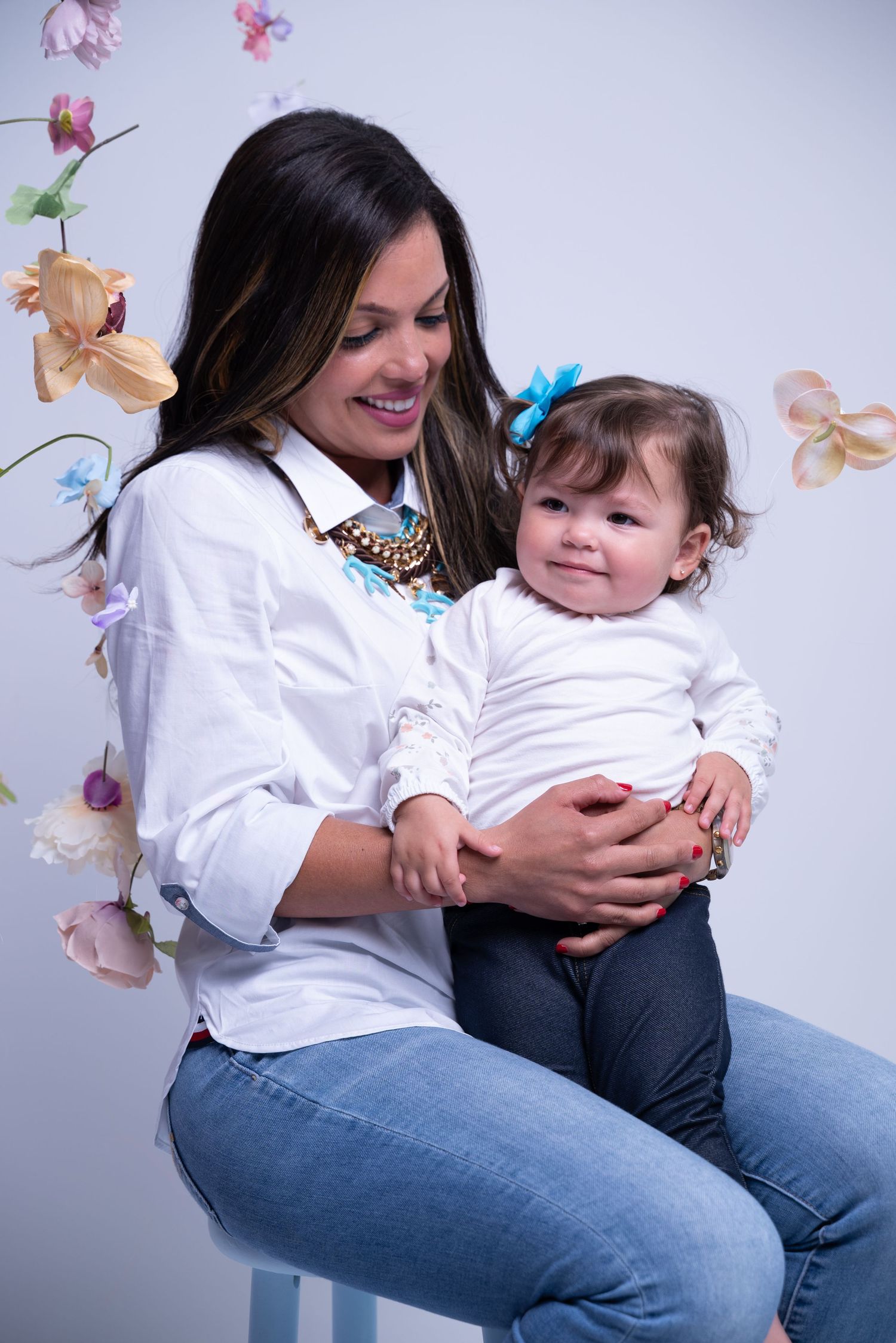 Heartwarming studio portraits of mom and kids—pure connection, love, and joy captured.