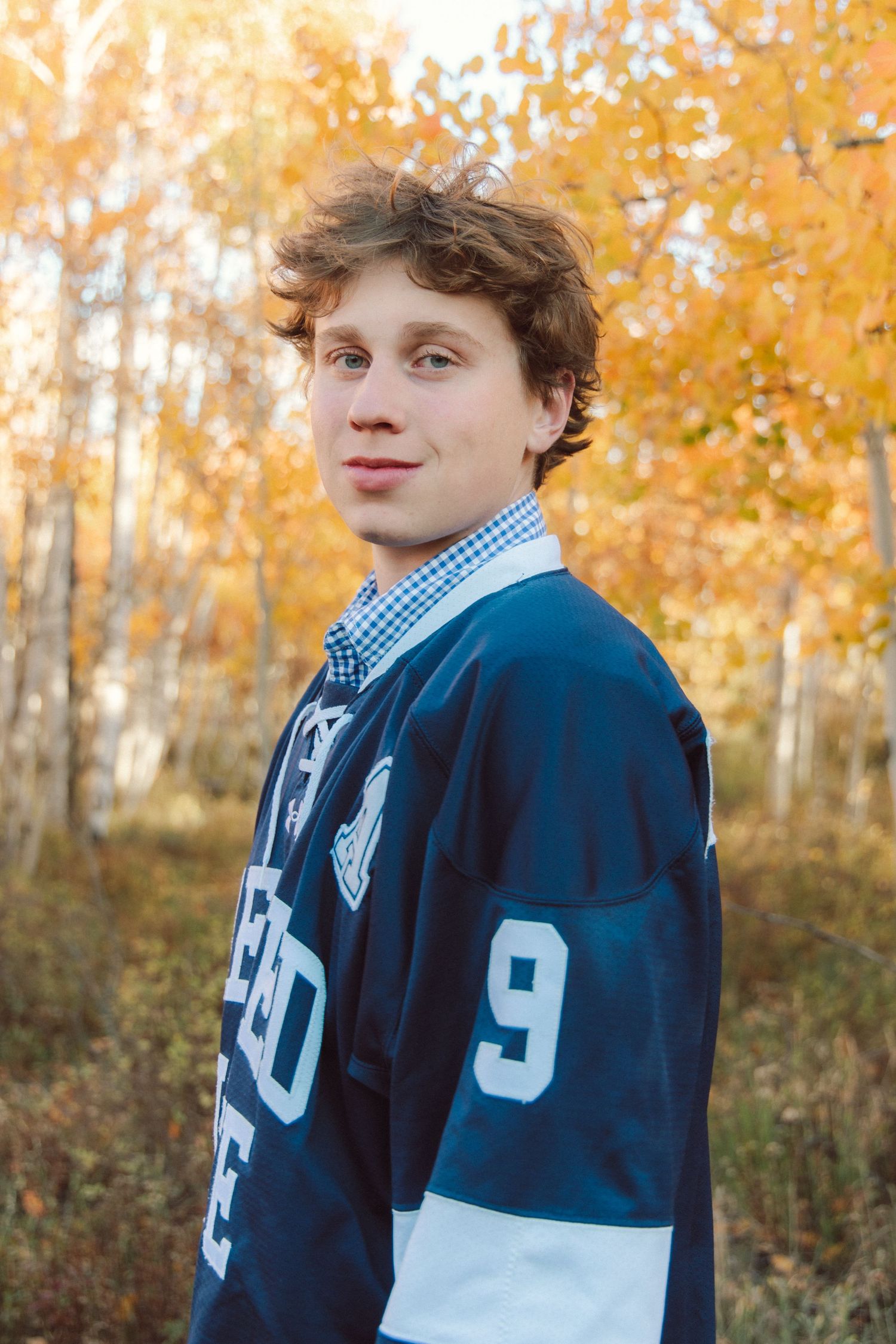 Senior photography Crested Butte, Colorado fall colors, mountains, aspens