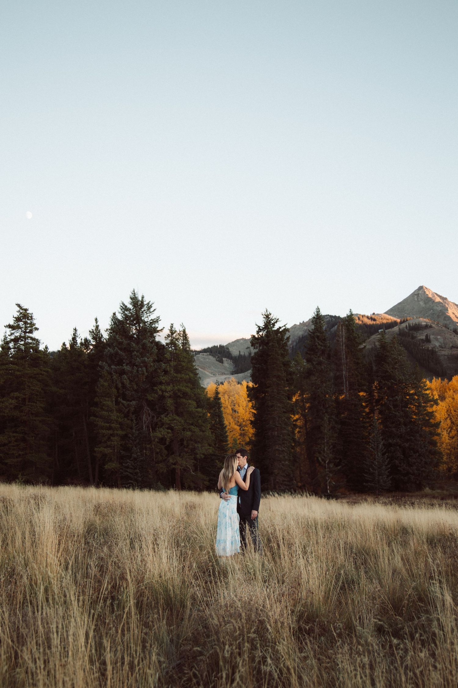 Engagement photography Crested Butte, Colorado fall colors, mountains, aspens