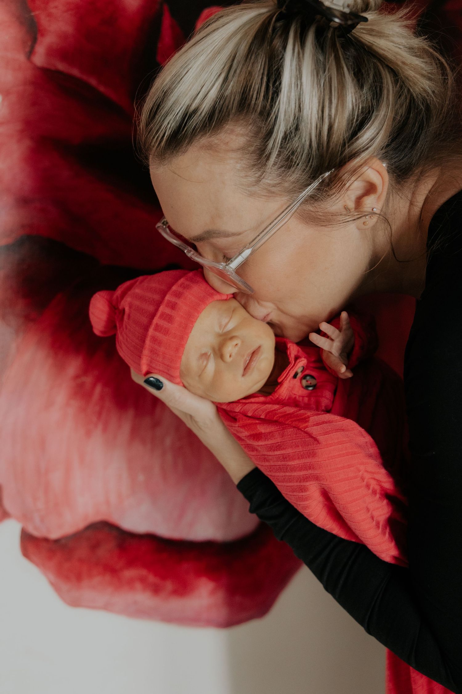 Newborn photography session in Crested Butte, Colorado