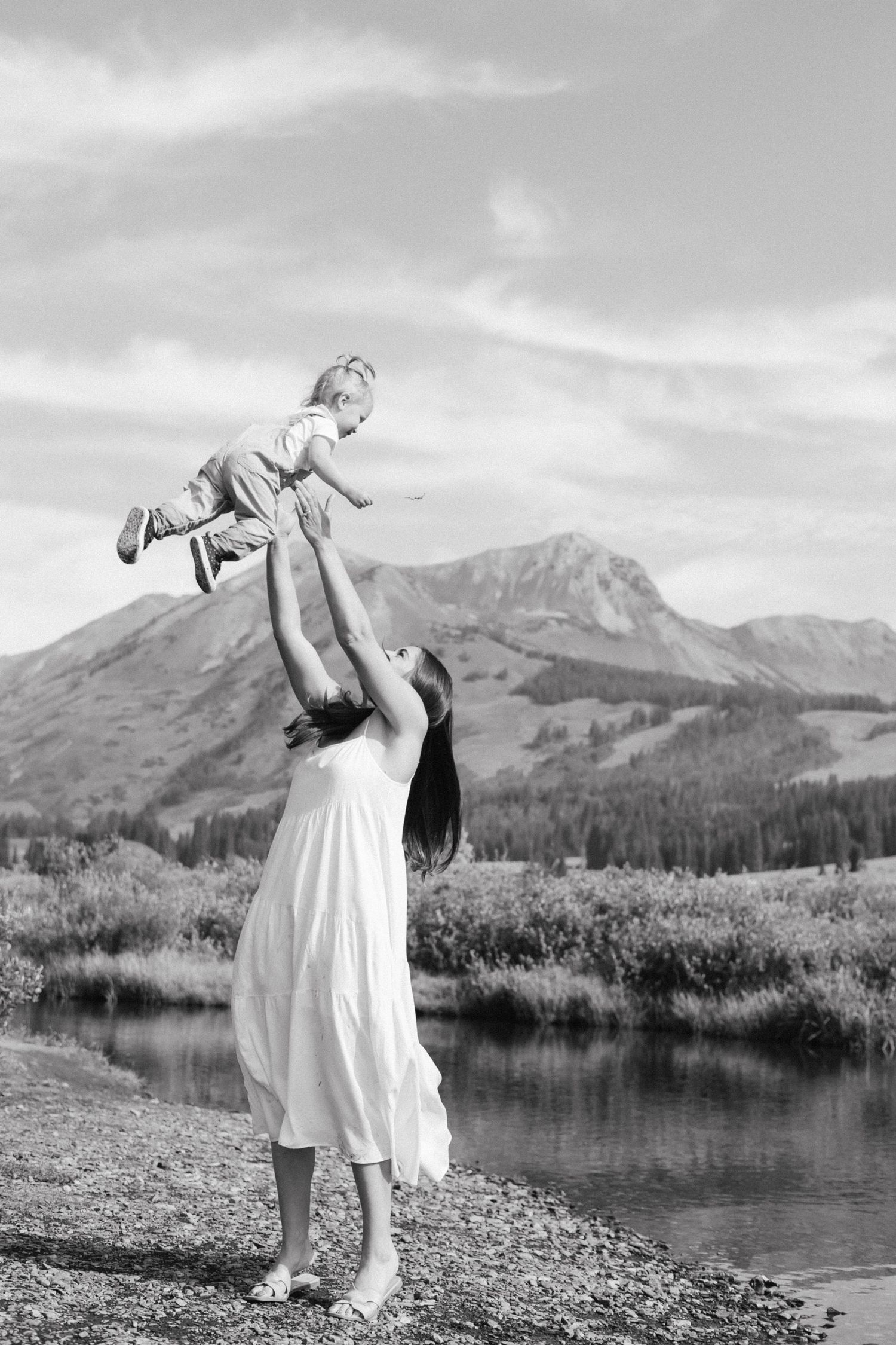 Family photography Crested Butte, Colorado summer, mountains, river