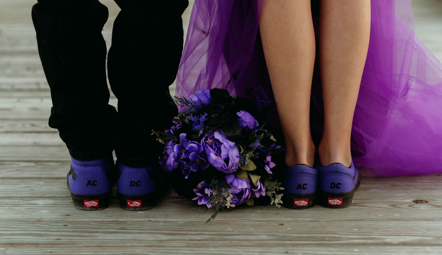 Ohio Valley wedding portraits by Miranda Nicole Photo + Video, capturing romantic, candid moments with timeless style and natural beauty.