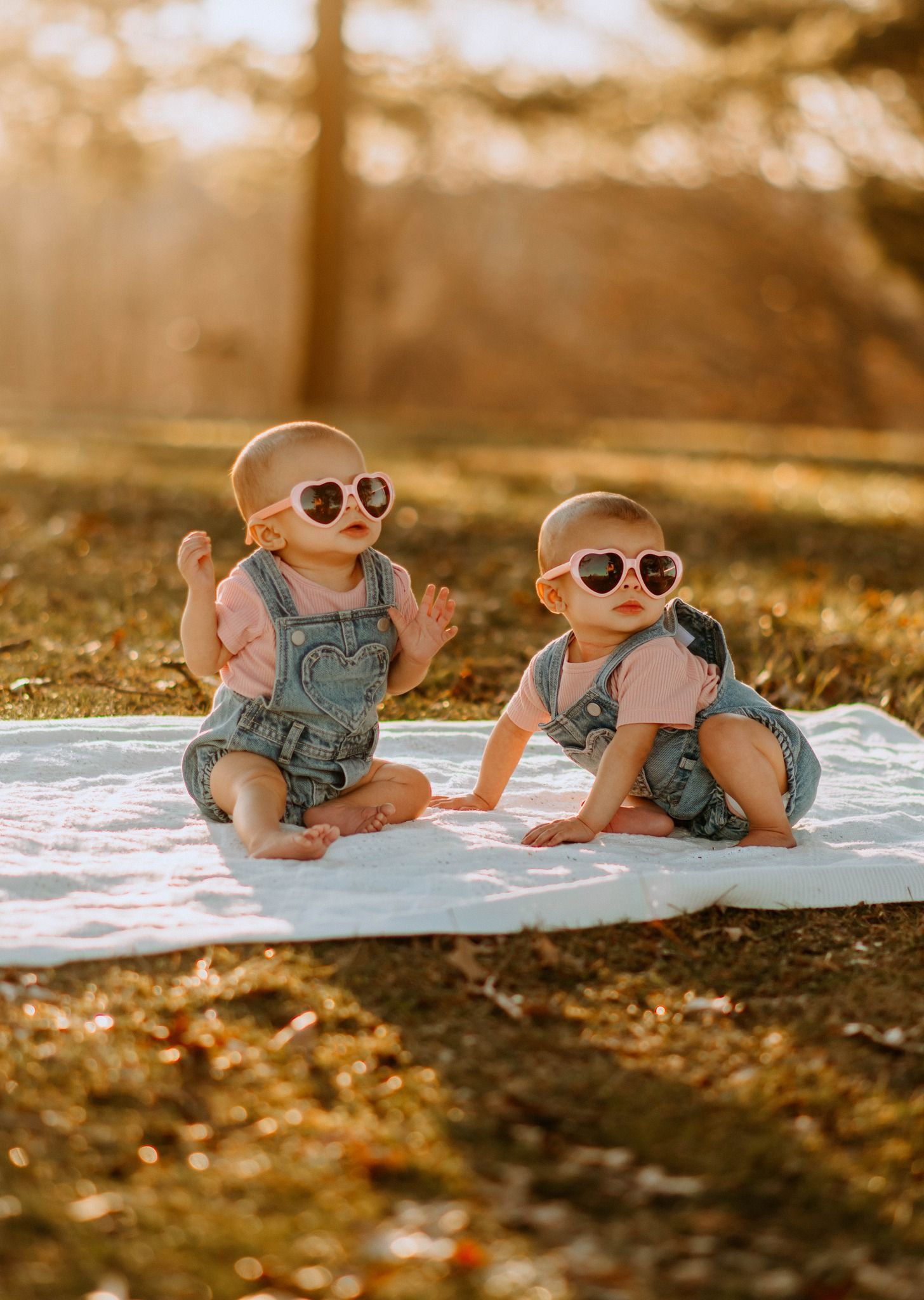 Playful outdoor children’s photos in the Ohio Valley by Miranda Nicole Photo + Video, capturing joy, energy, and natural expressions.