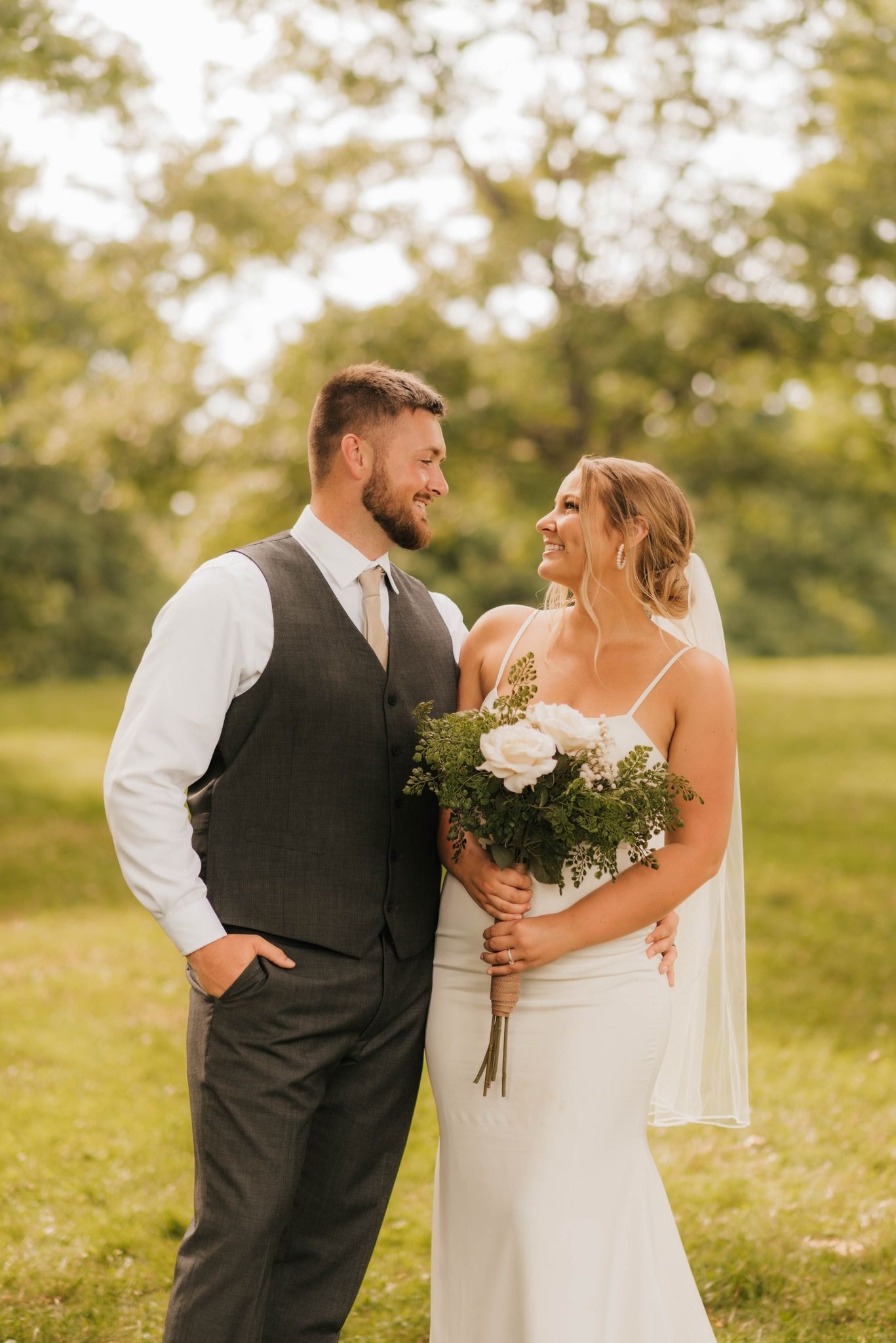 Wheeling WV wedding photos by Miranda Nicole Photo + Video, capturing timeless, emotional moments with elegance, care, and creativity.