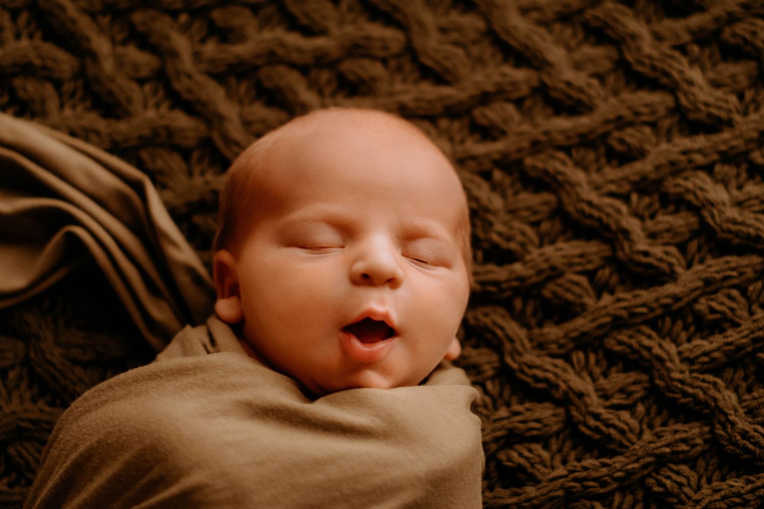 Affordable newborn photos in Pittsburgh PA by Miranda Nicole Photo + Video, capturing meaningful early moments with care and artistry.