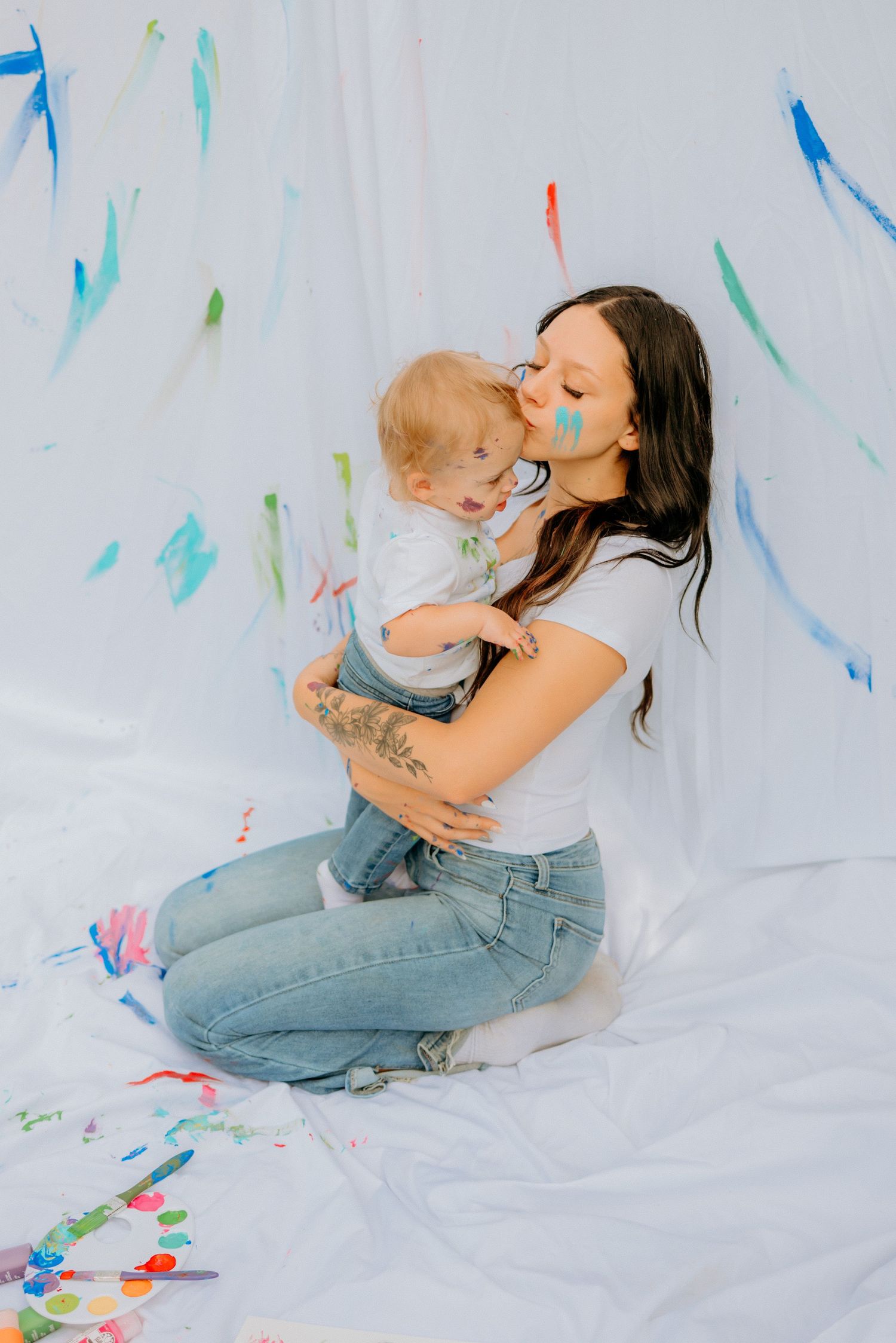 Family photographer in Wheeling WV – Miranda Nicole Photo + Video captures heartfelt, natural portraits full of love and connection.