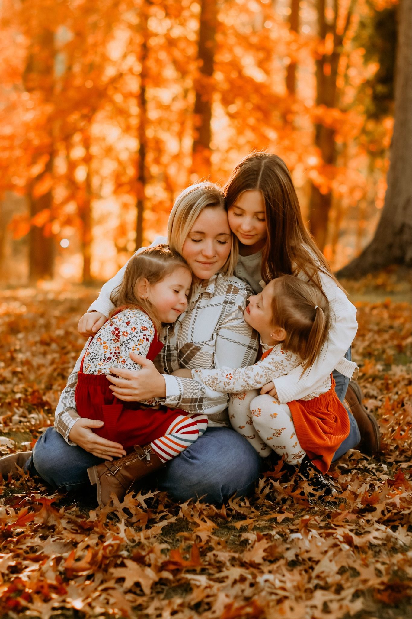 Best family photographer in Pittsburgh PA – Miranda Nicole Photo + Video captures timeless, candid portraits full of love and connection.