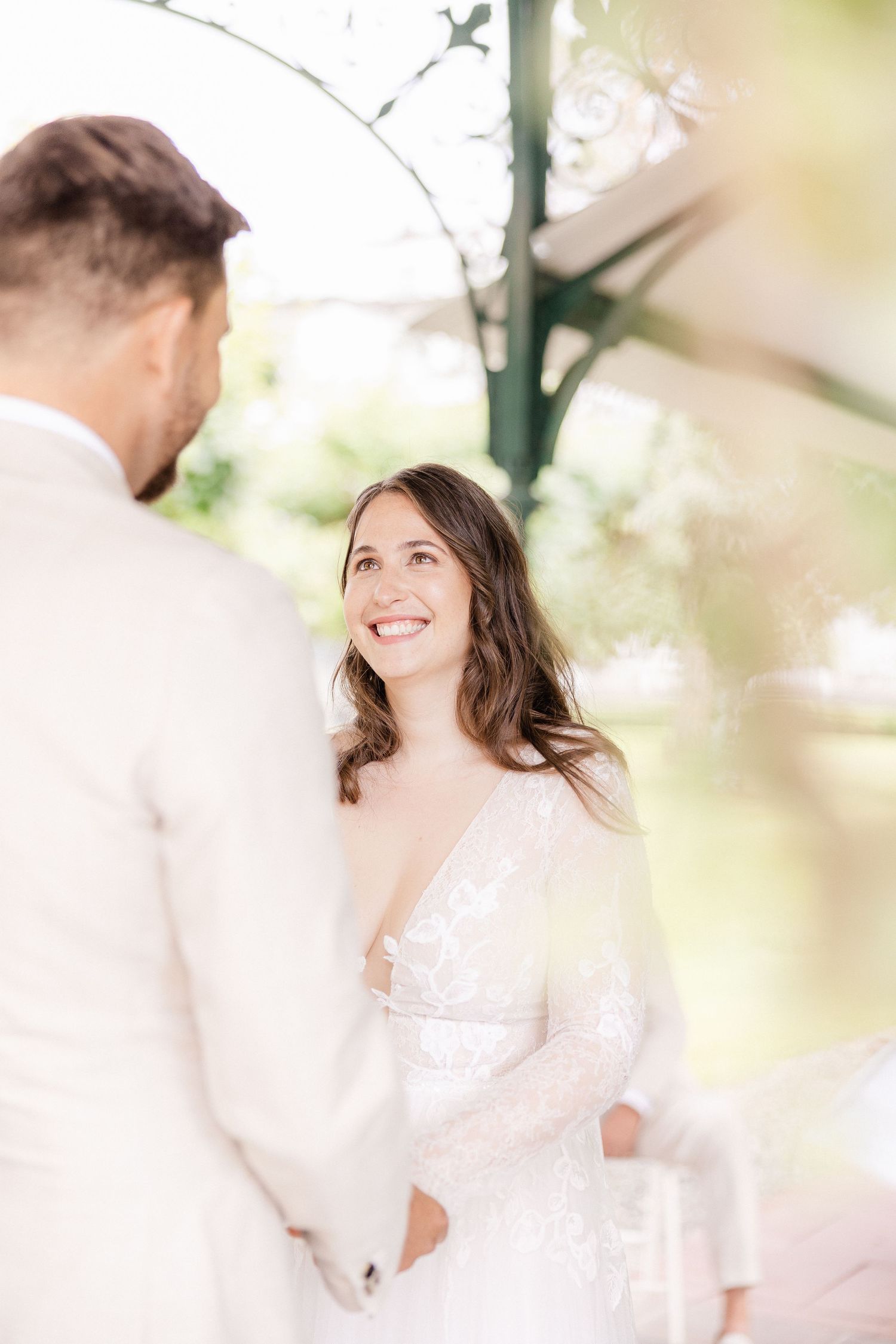 A dreamy wedding photoshoot sequence with soft natural lighting and delicate romantic moments - Hochzeitsfotograf Schweiz