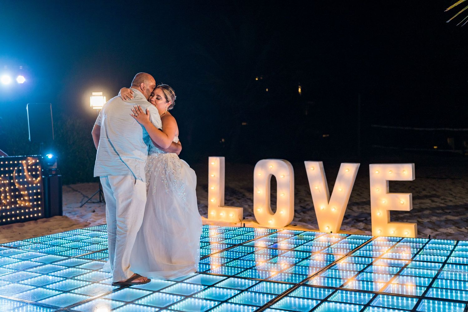Royalton Riviera Cancun Wedding photographer