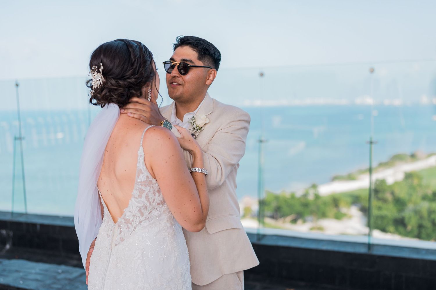 Dreams Vista Cancun Resort & Spa wedding - first look