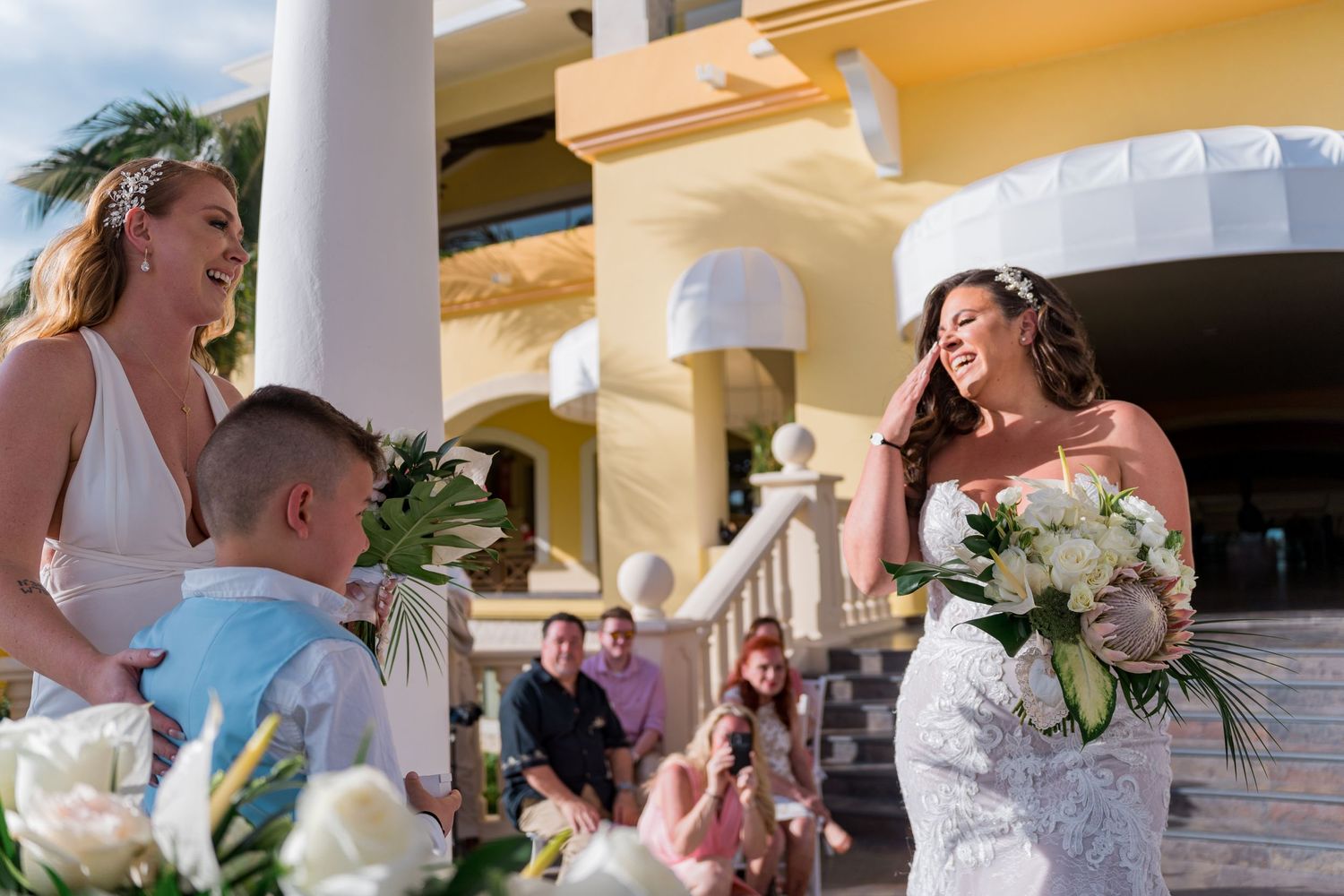 Barceló Maya Palace wedding bride walking to the aisle