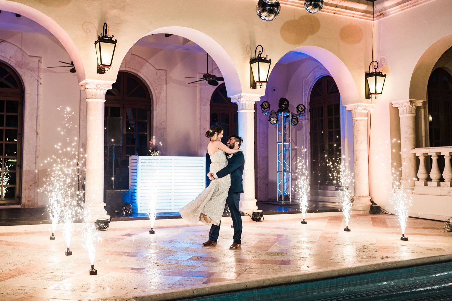 wedding at villa la joya
