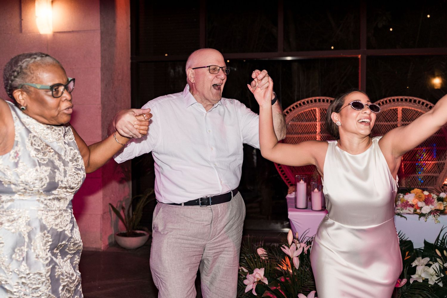 unico 2087 wedding