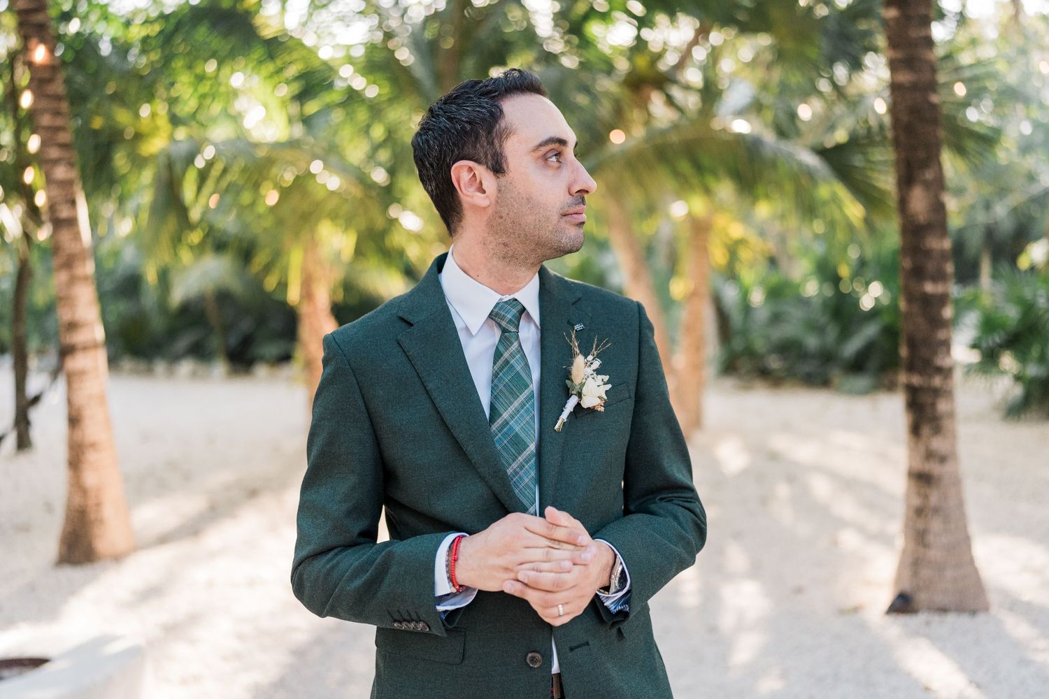 vesica tulum wedding couple photos