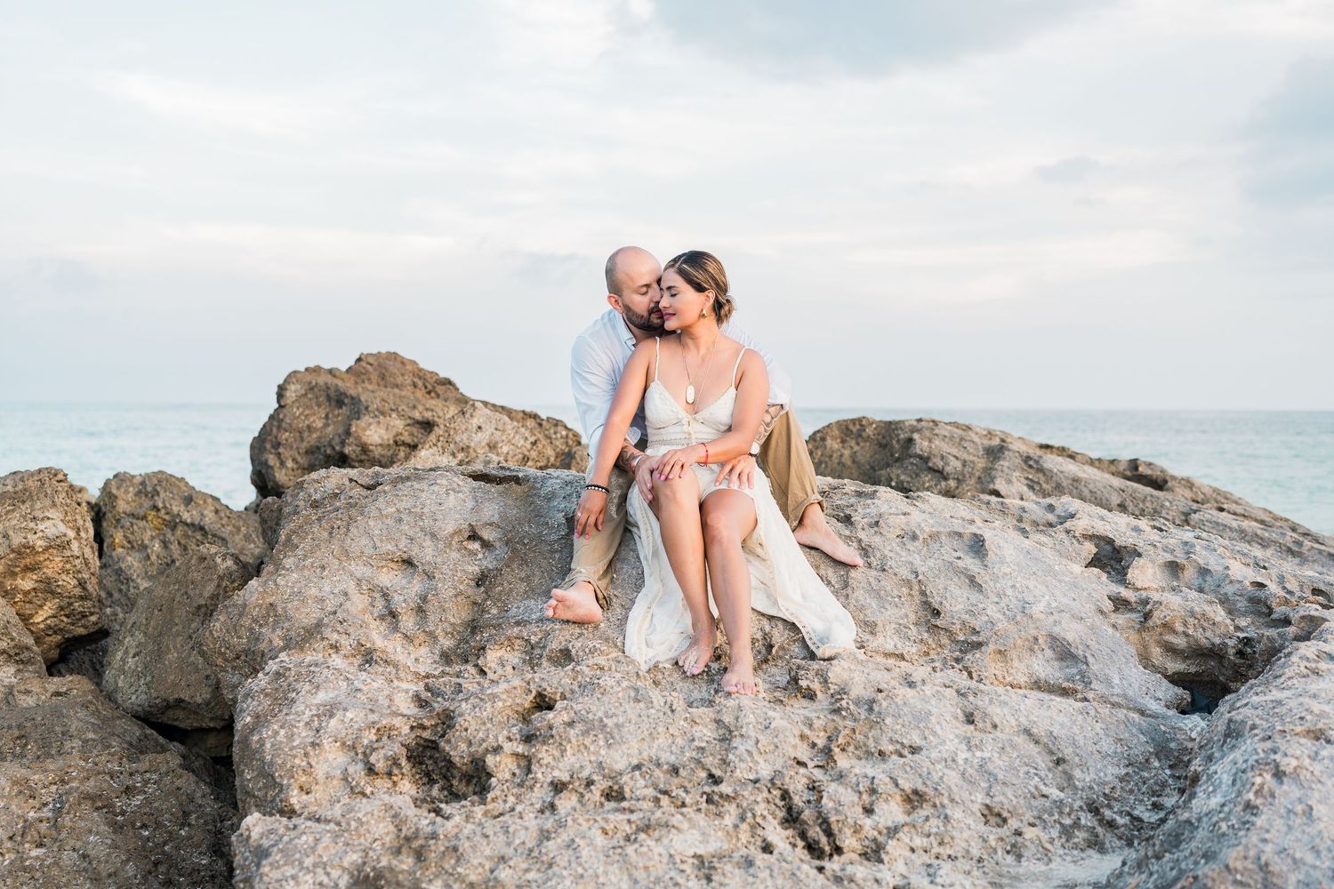 Beach couple portrait session in Tulum Mexico — Luis Tovilla