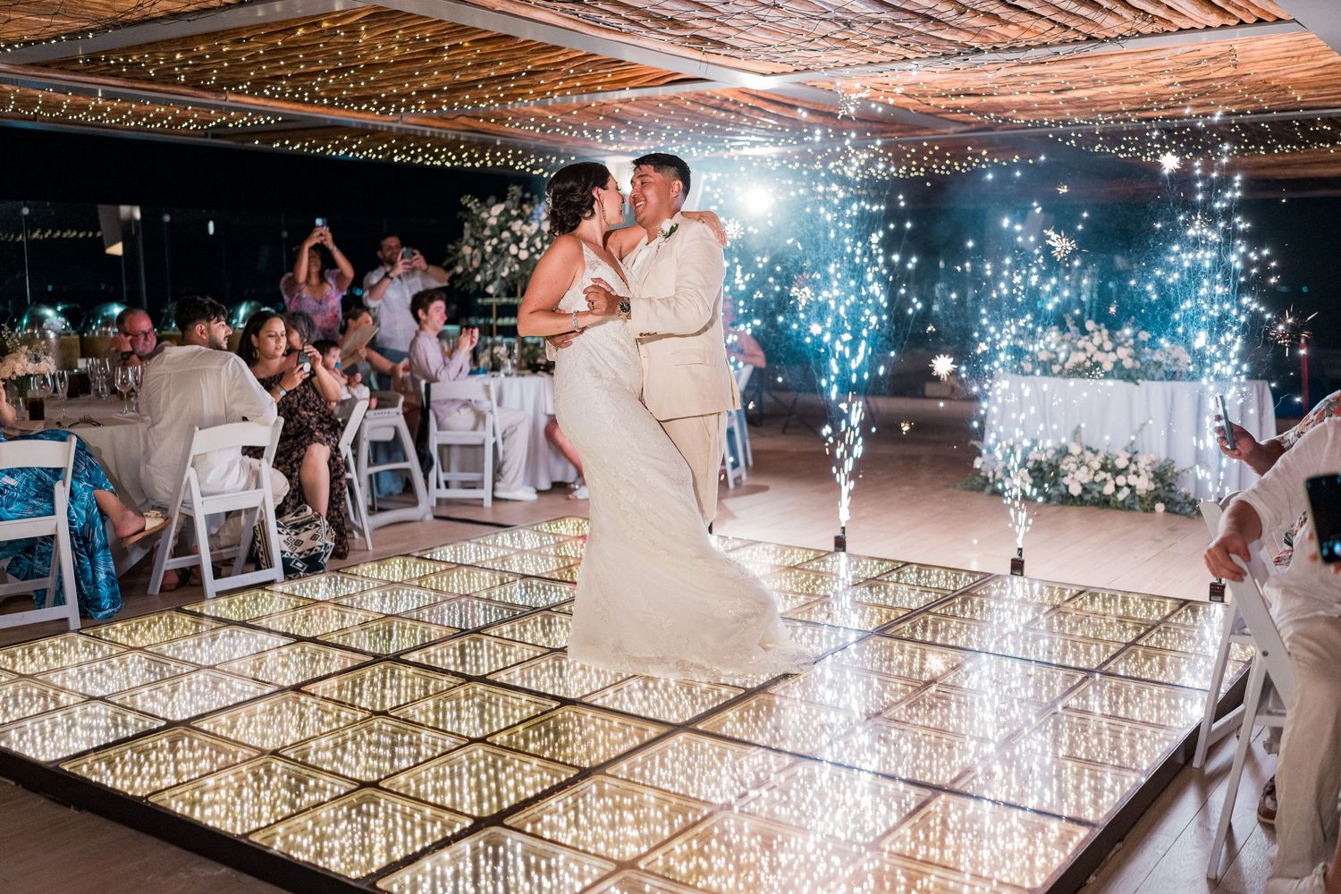Dreams Vista Cancun Resort & Spa wedding reception