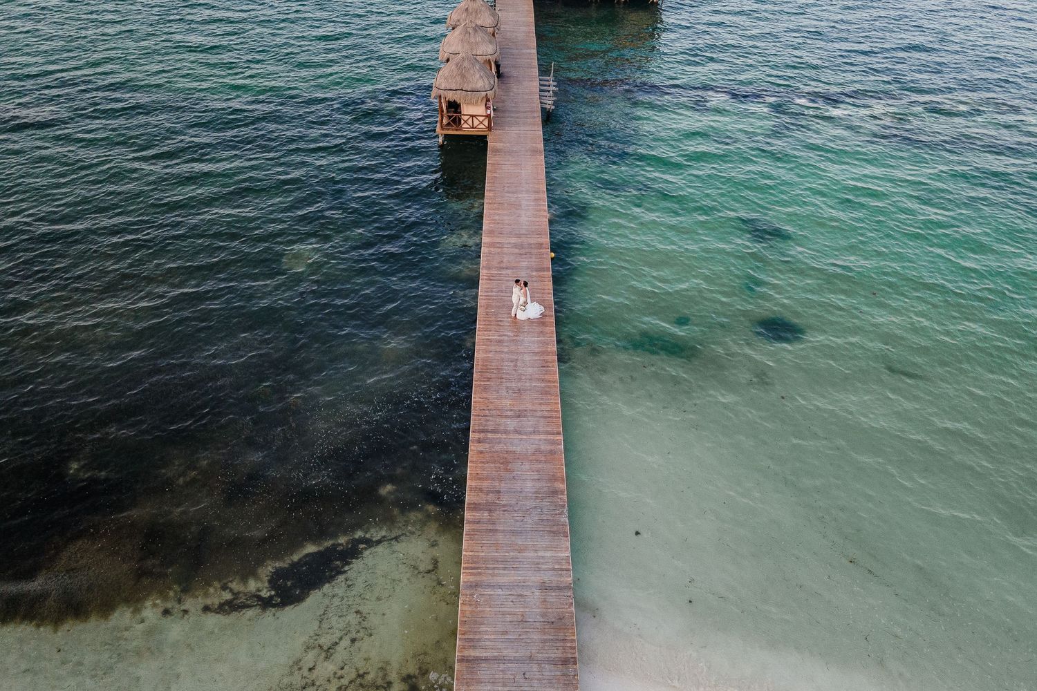 Dreams Vista Cancun Resort & Spa wedding bride and groom photoshoot