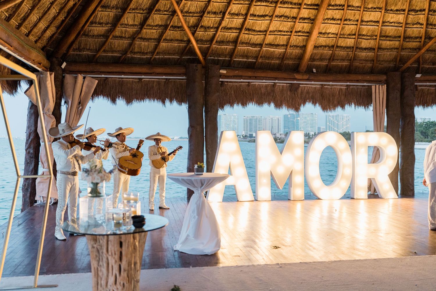Dreams Vista Cancun Resort & Spa wedding cocktail