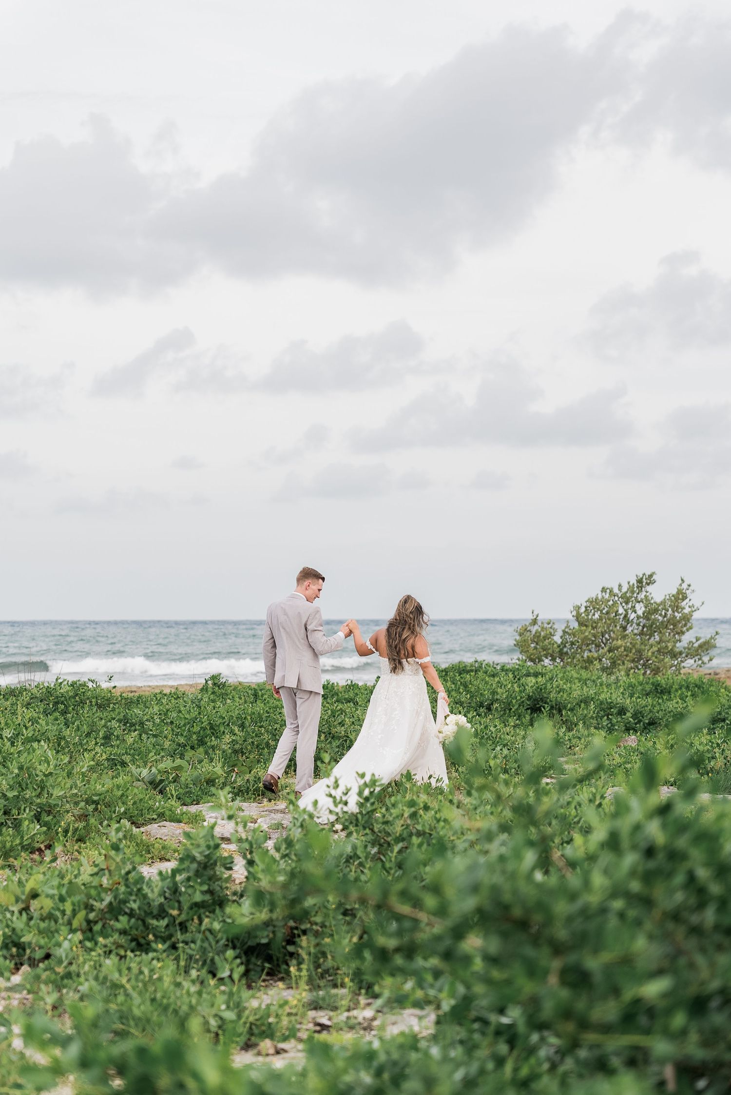 Editorial bridal portraits in Riviera Maya Mexico