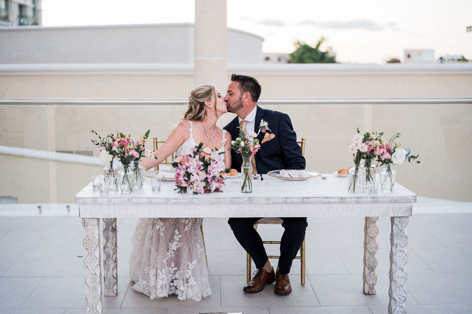 Sandos Cancun wedding
