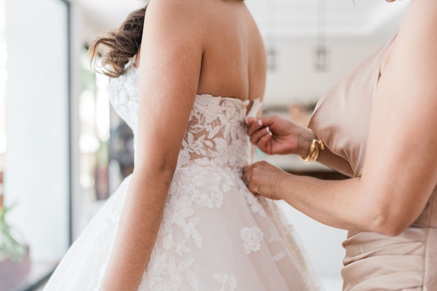 vesica tulum wedding bride getting ready