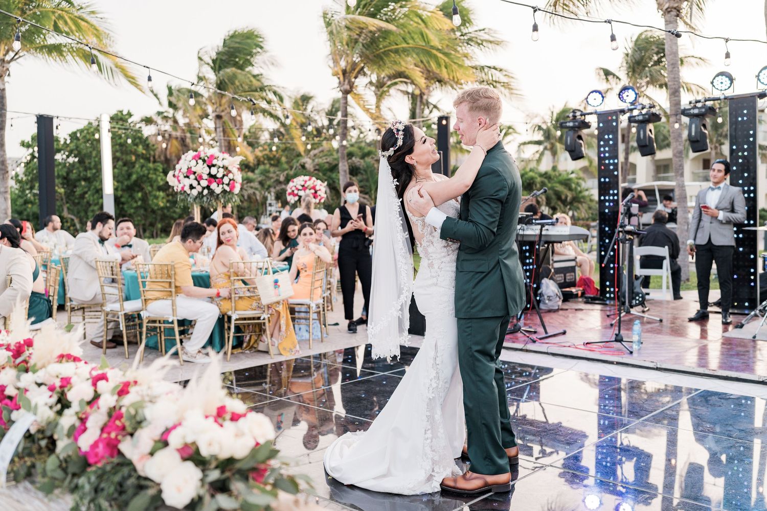 wedding at moon palace