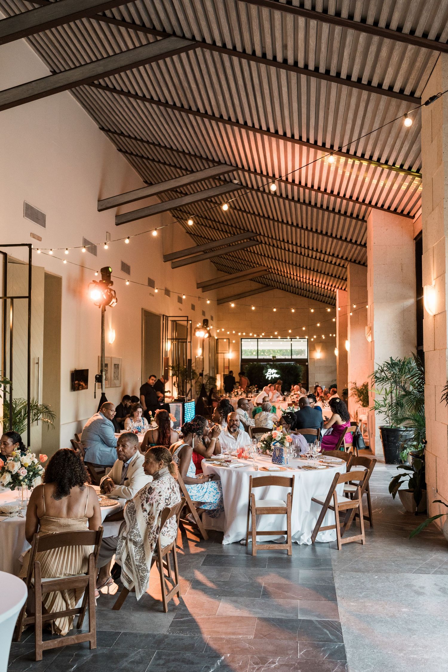 unico 2087 wedding